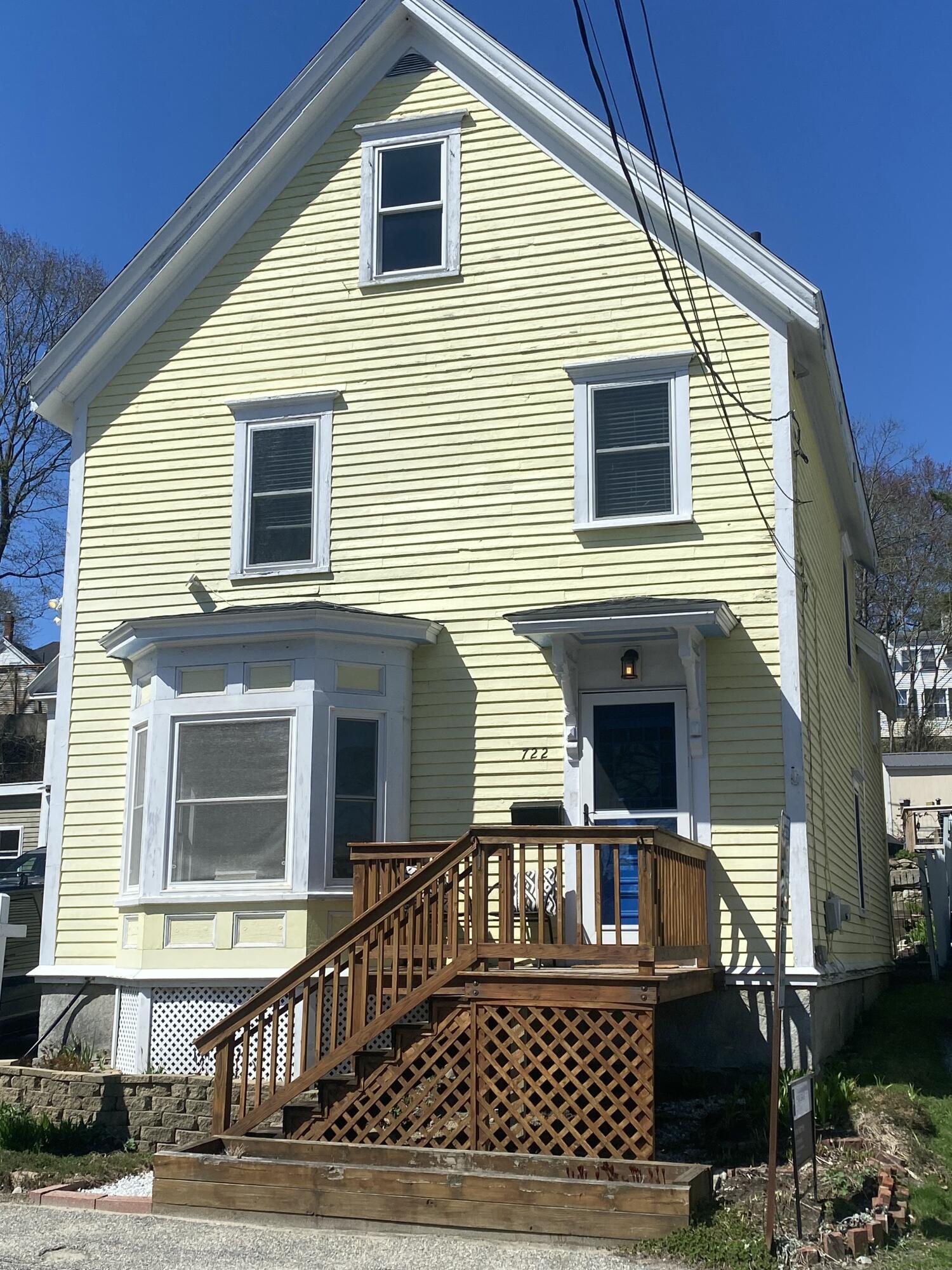 722 Middle Street Property Photo