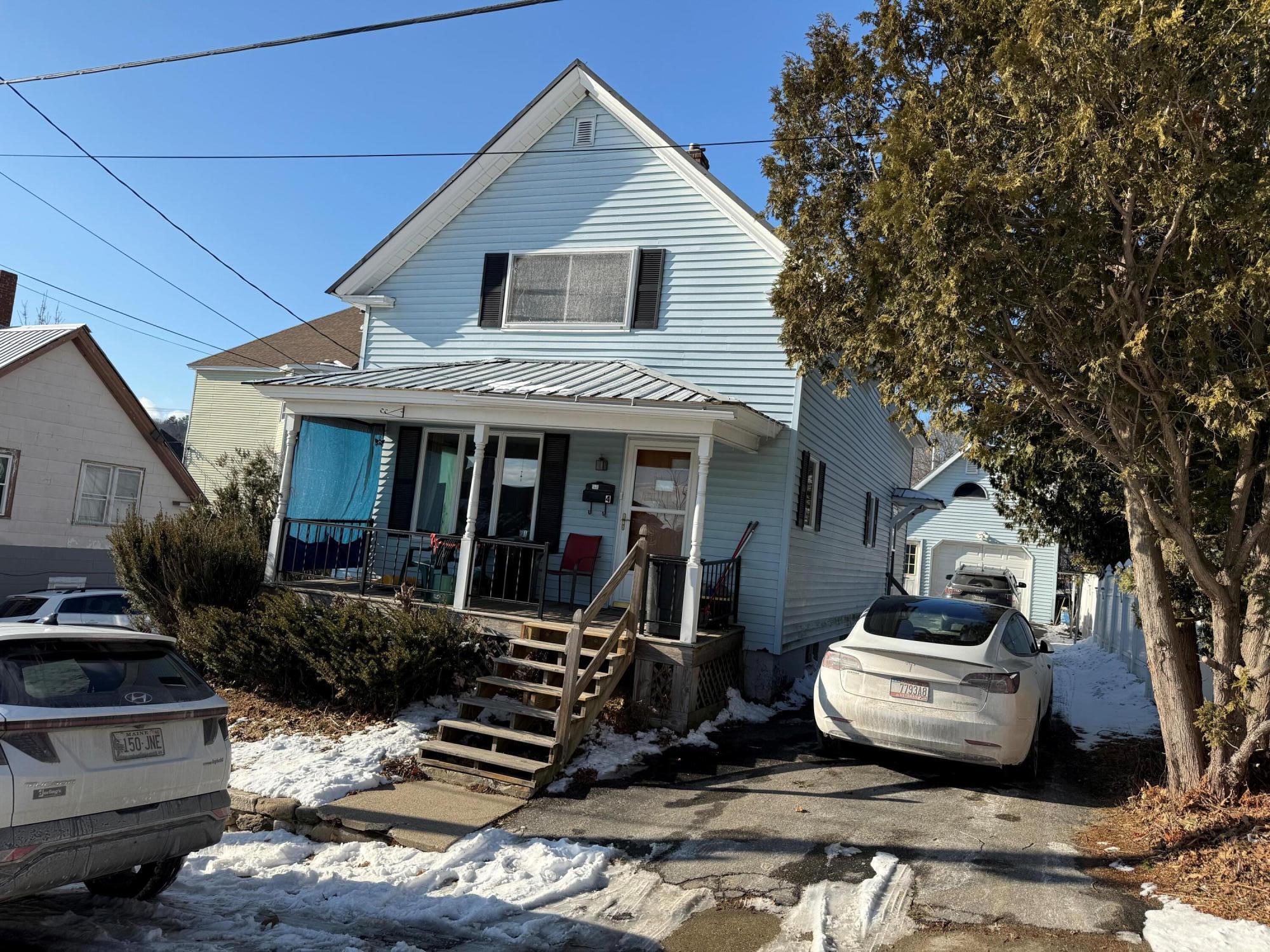 4 Maple Street Property Photo