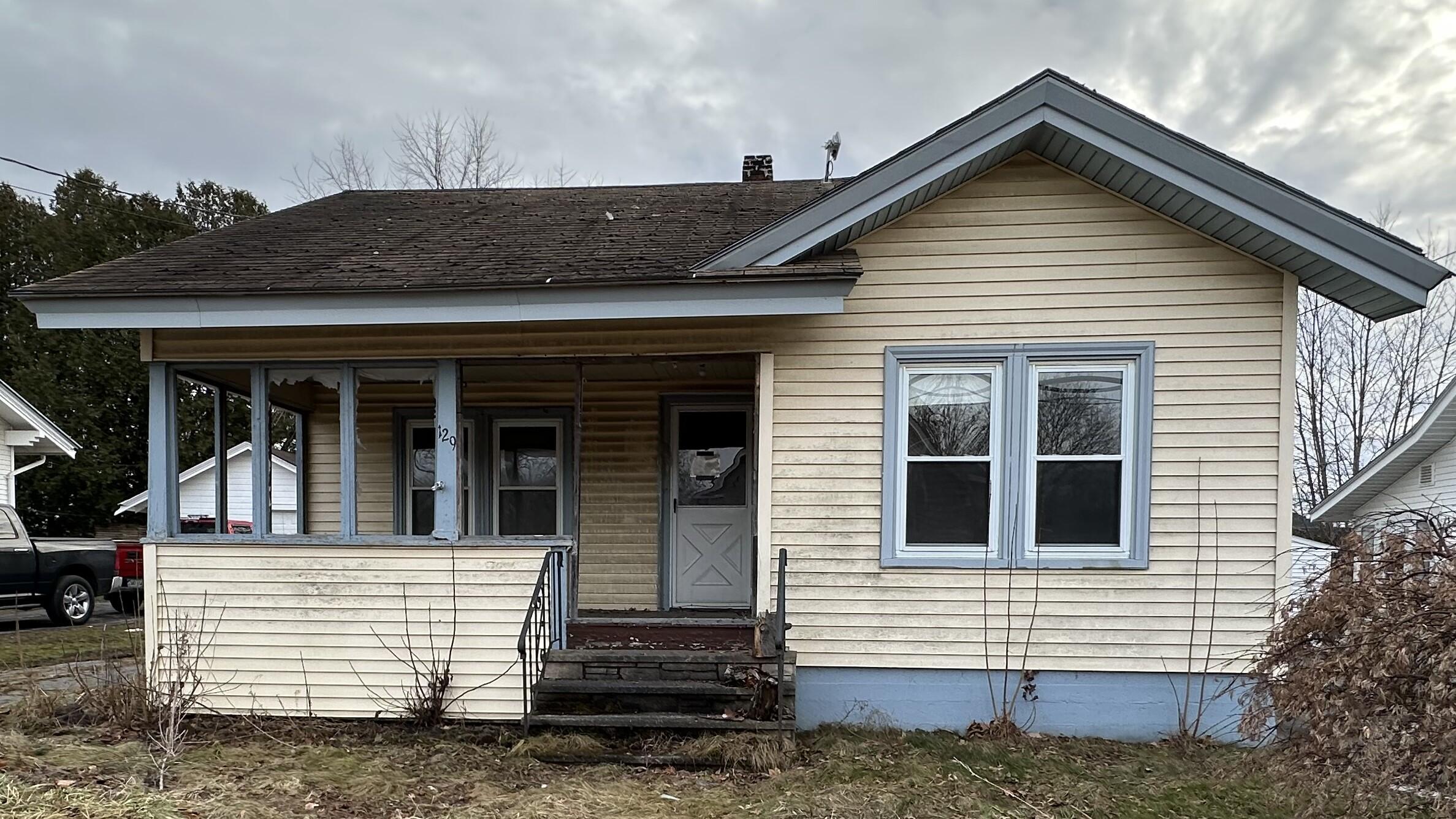 129 Clinton Avenue Property Photo
