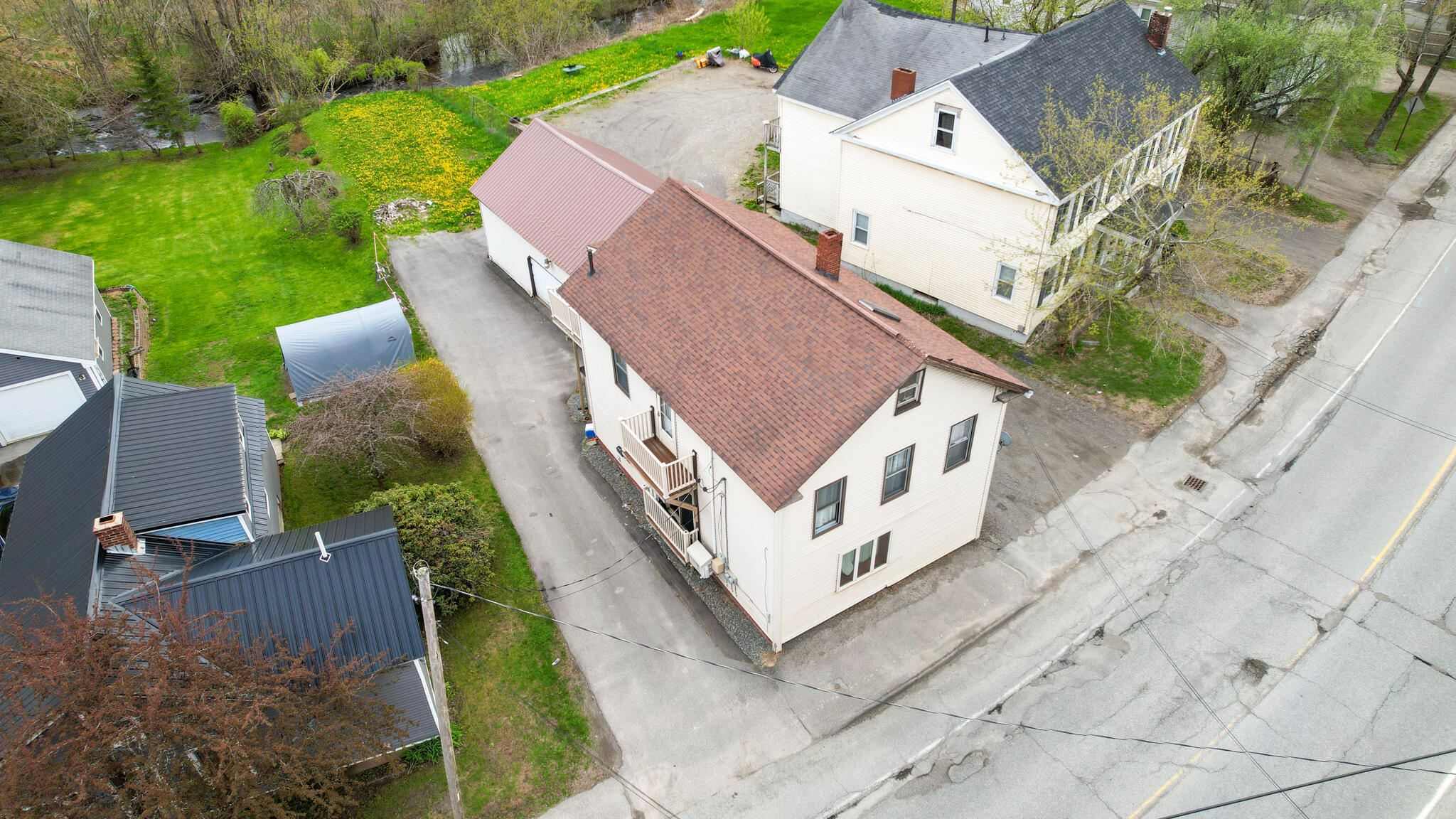 570 S Main Street Property Photo