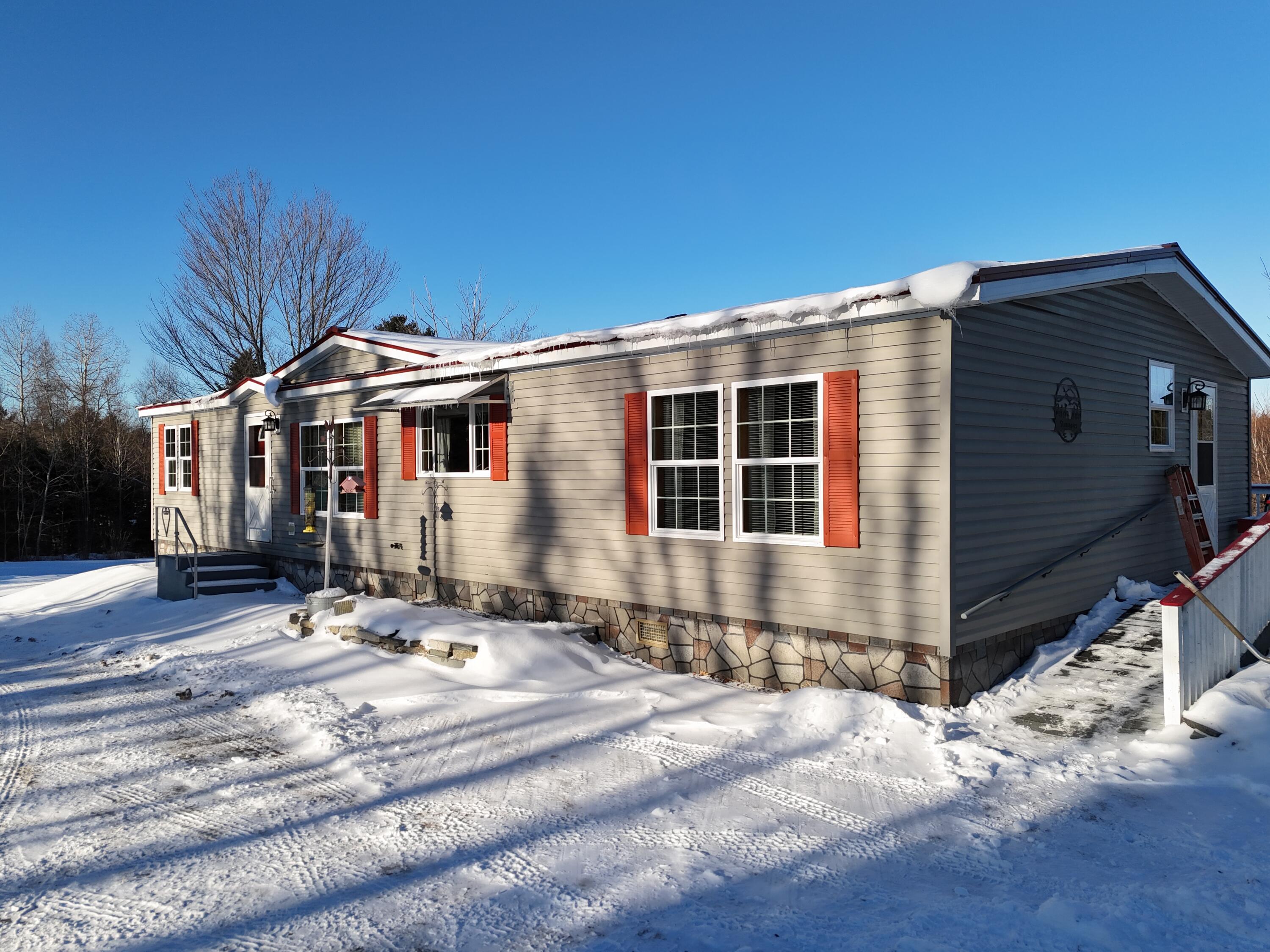 10 Twin Pond Lane Property Photo