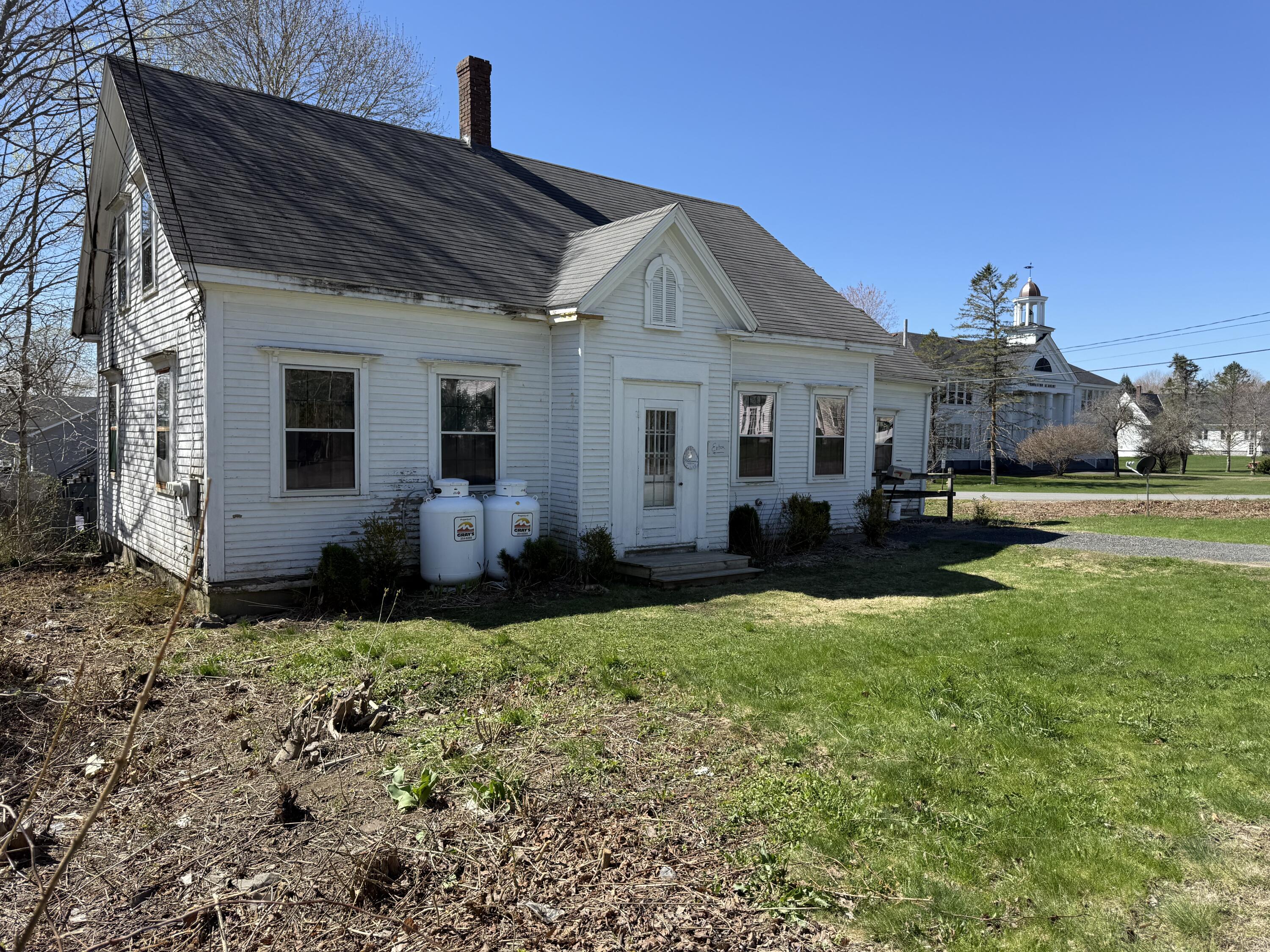 52 Main Street Property Photo 1