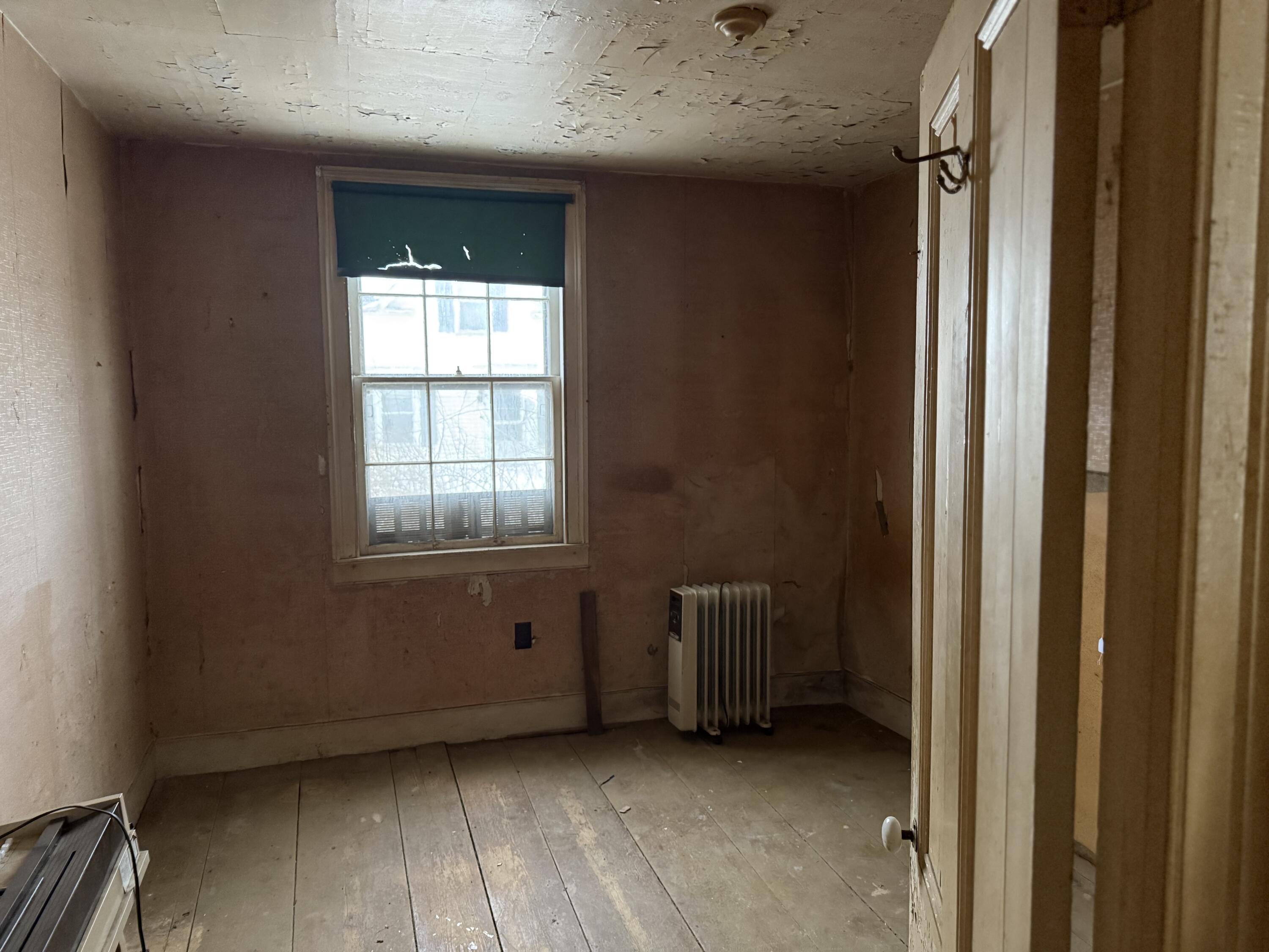 52 Main Street Property Photo 10