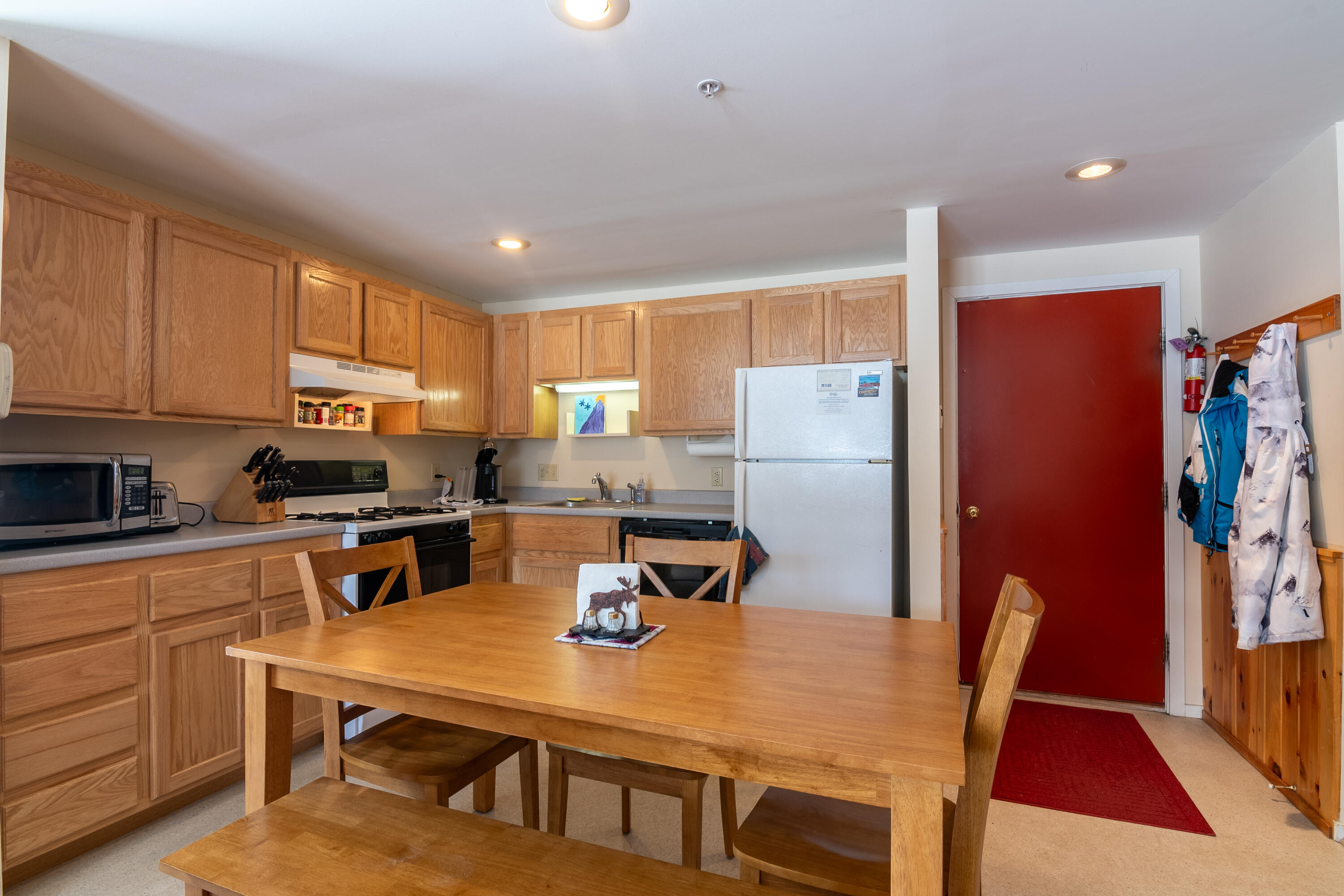 2661 Alder Brook Lane Property Photo