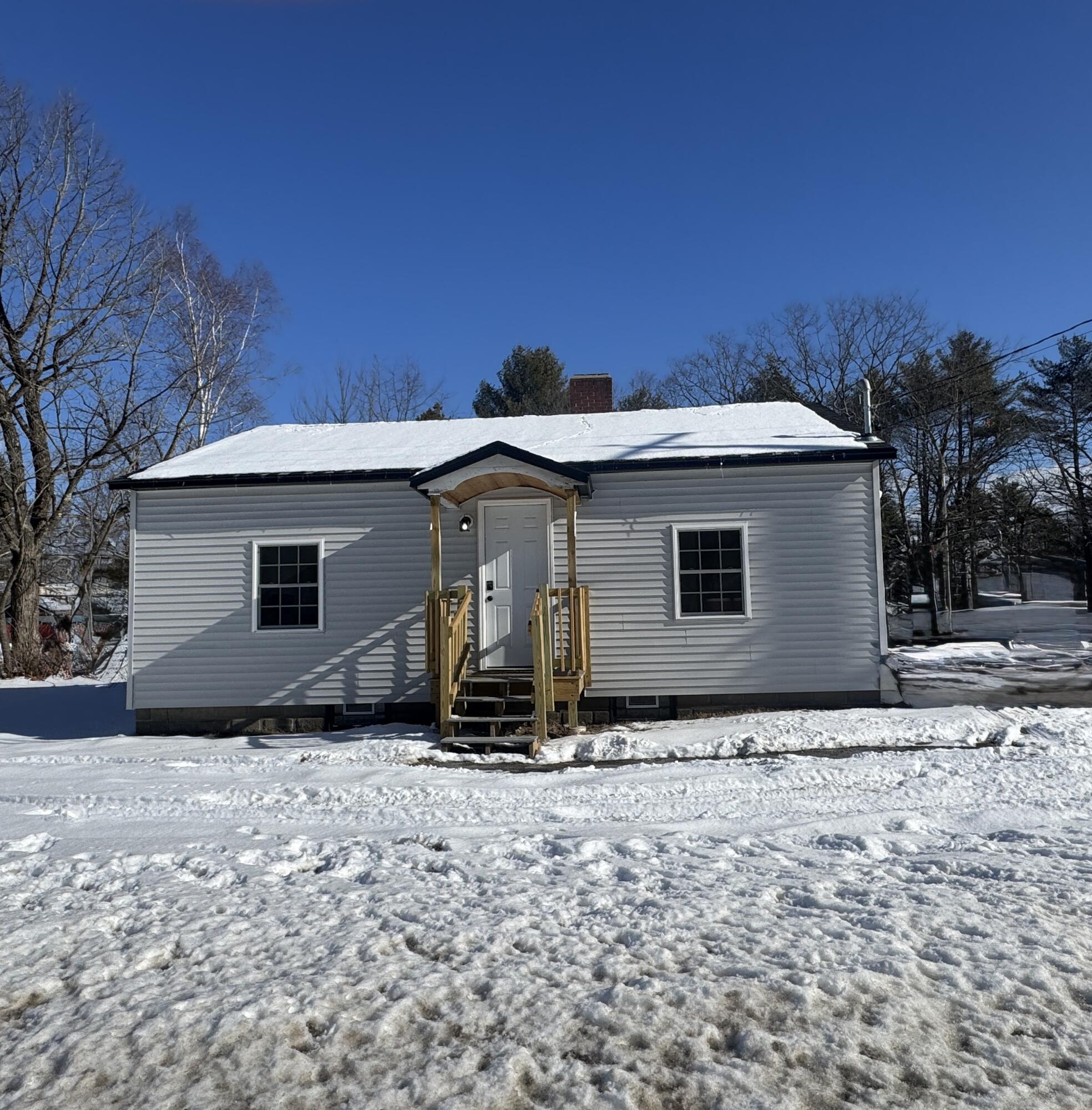 41 Auburn Road Property Photo