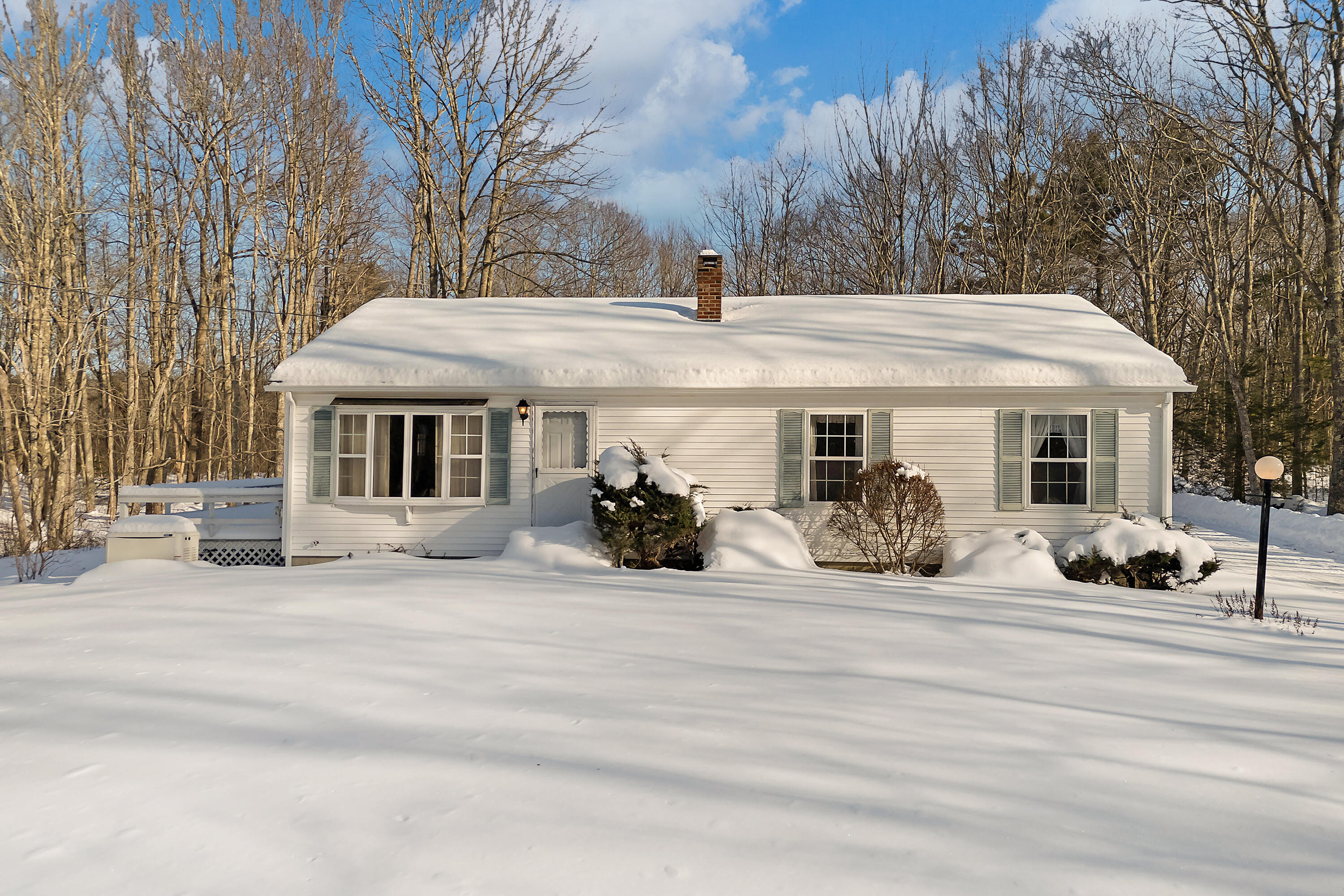 438 Me-129 Property Photo