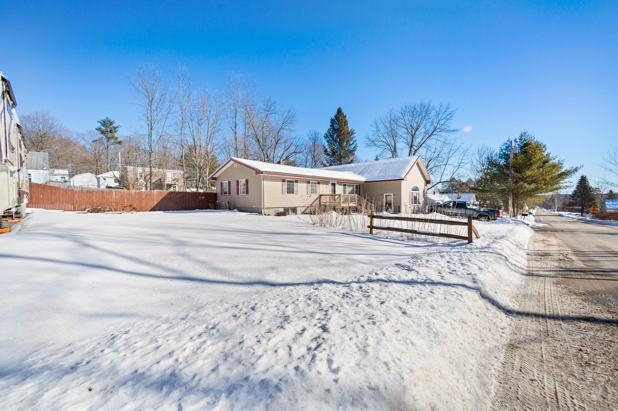 129 Merryfield Avenue Property Photo