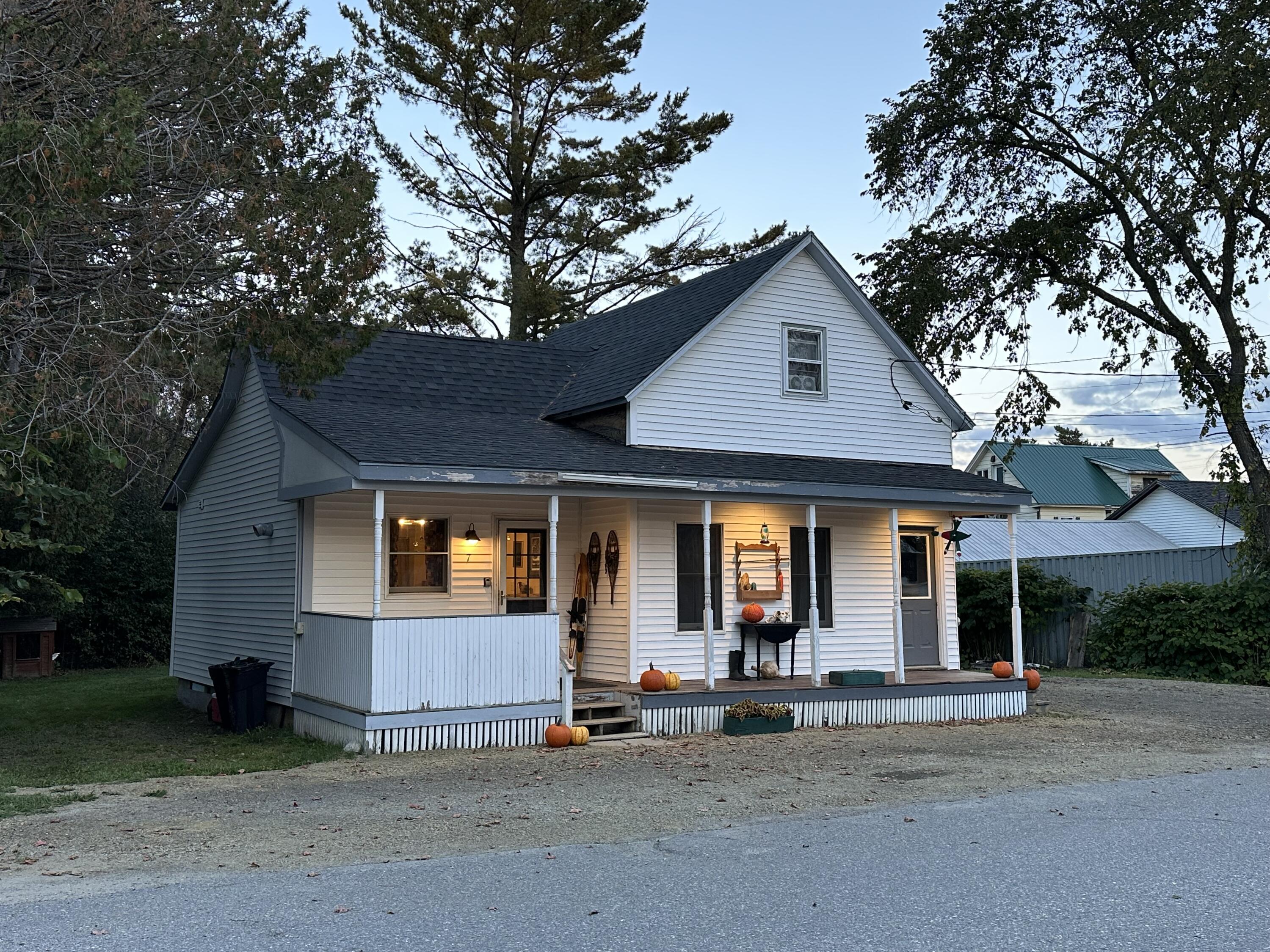 7 Center Street Property Photo