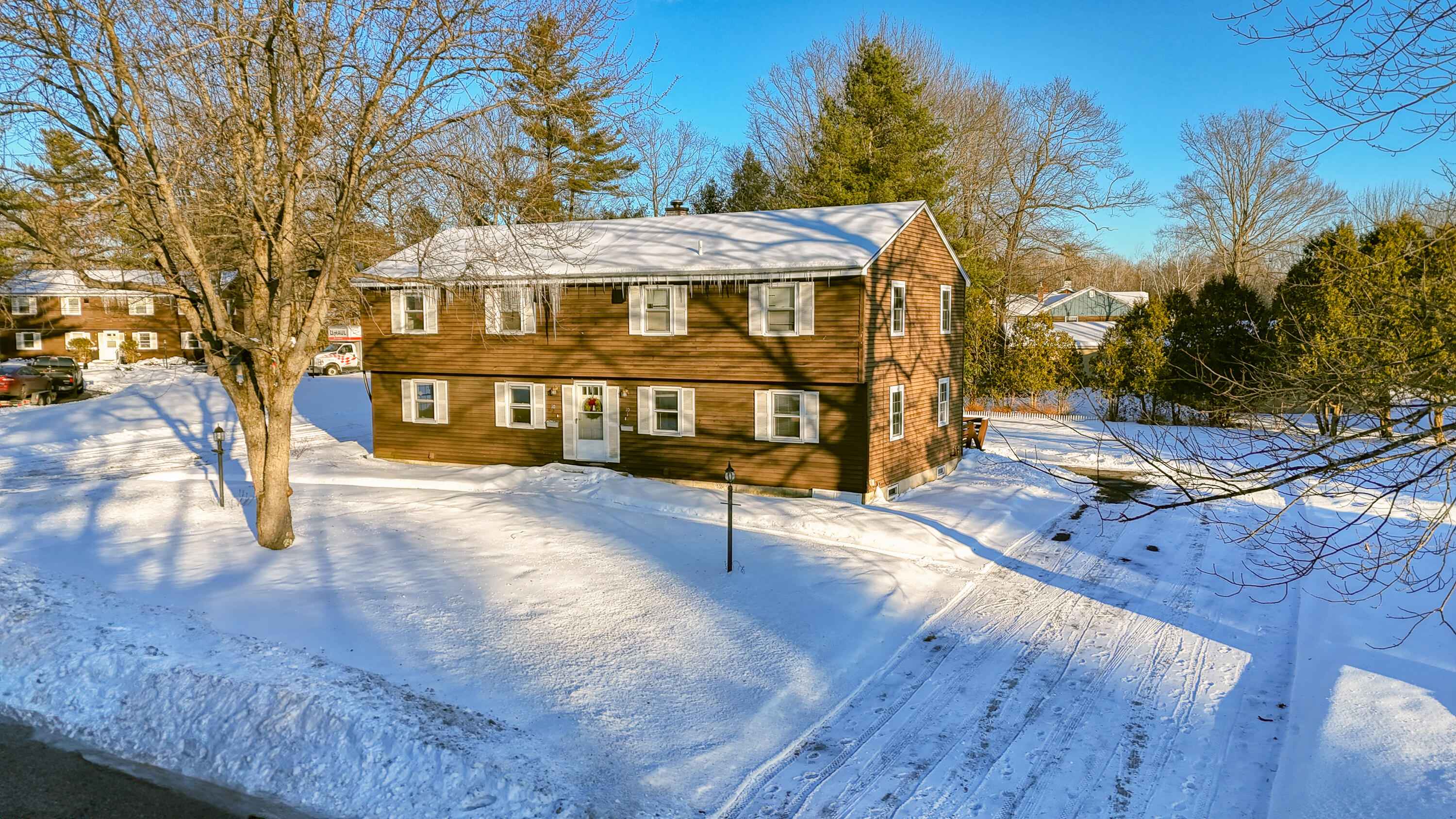10 Abenaki Road Property Photo