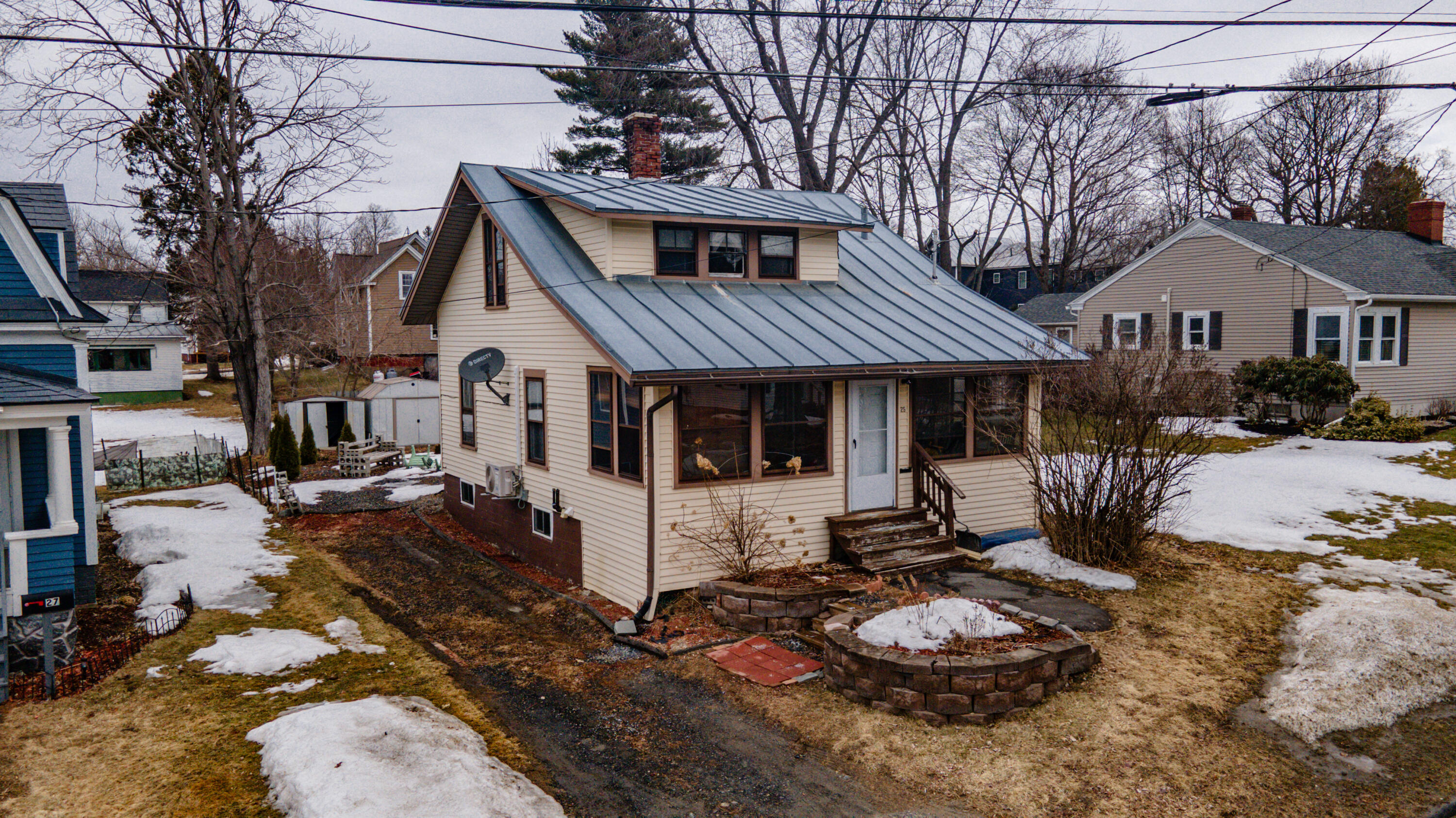25 Pleasantdale Avenue Property Photo