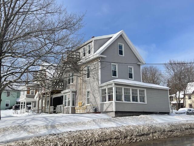 276 Main Street Property Photo