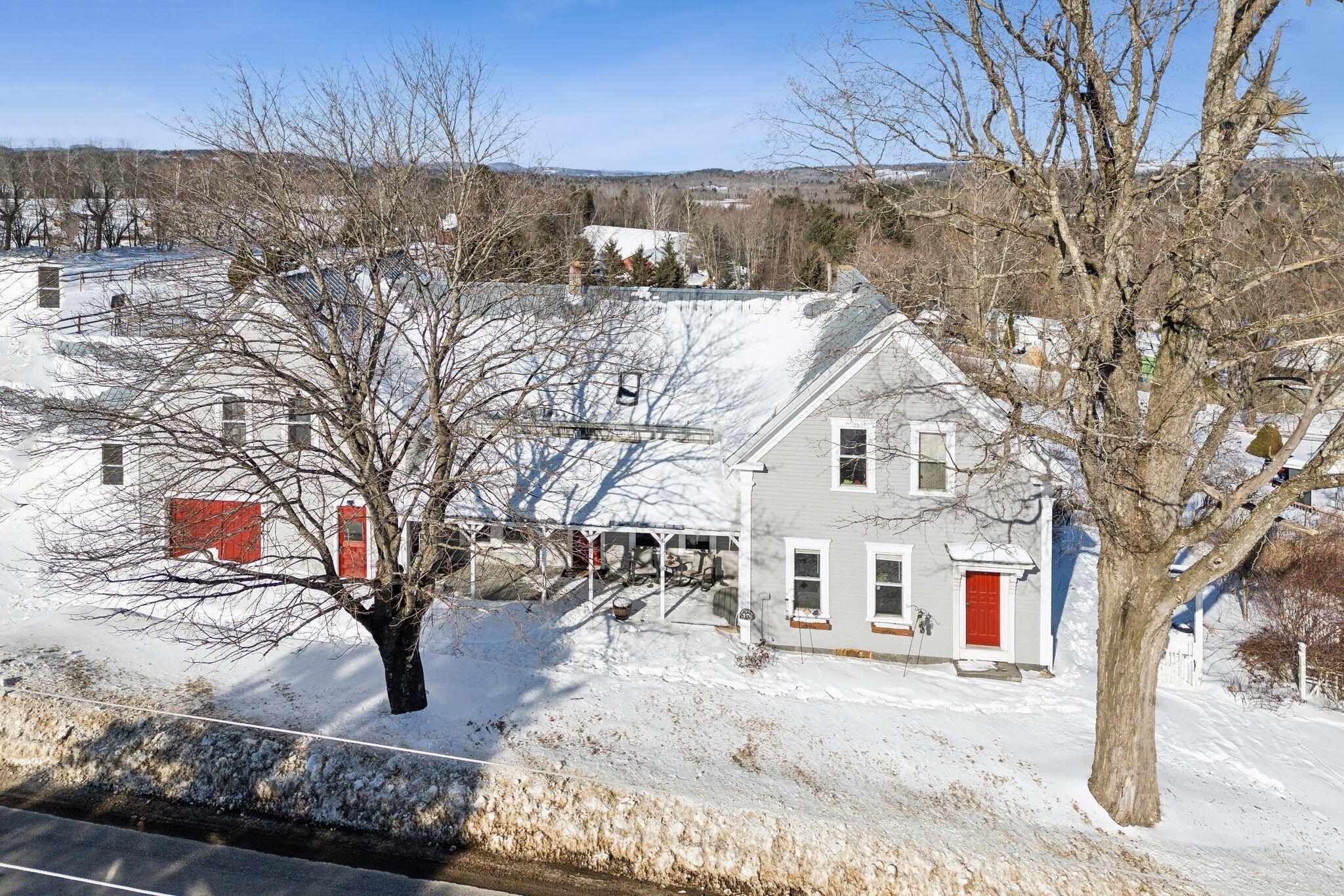 261 Fern Street Property Photo
