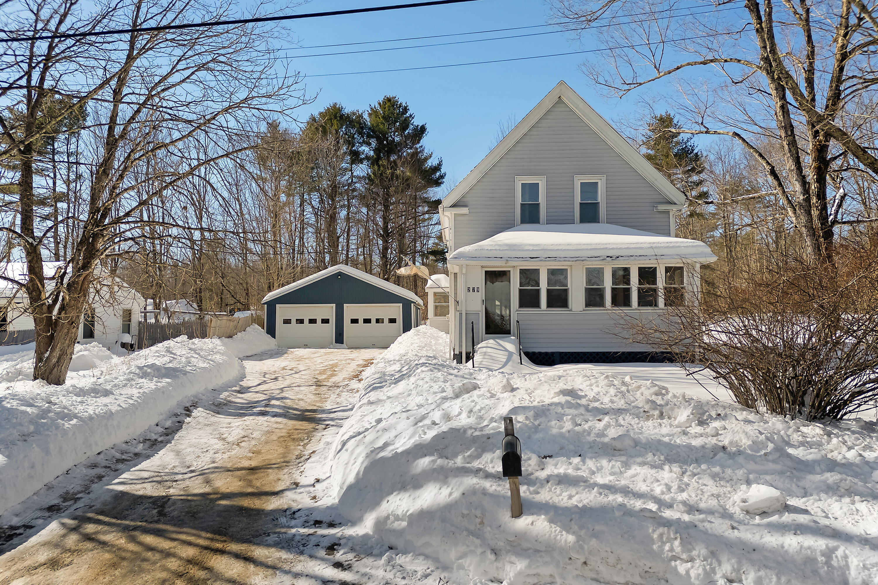 279 Mayall Road Property Photo