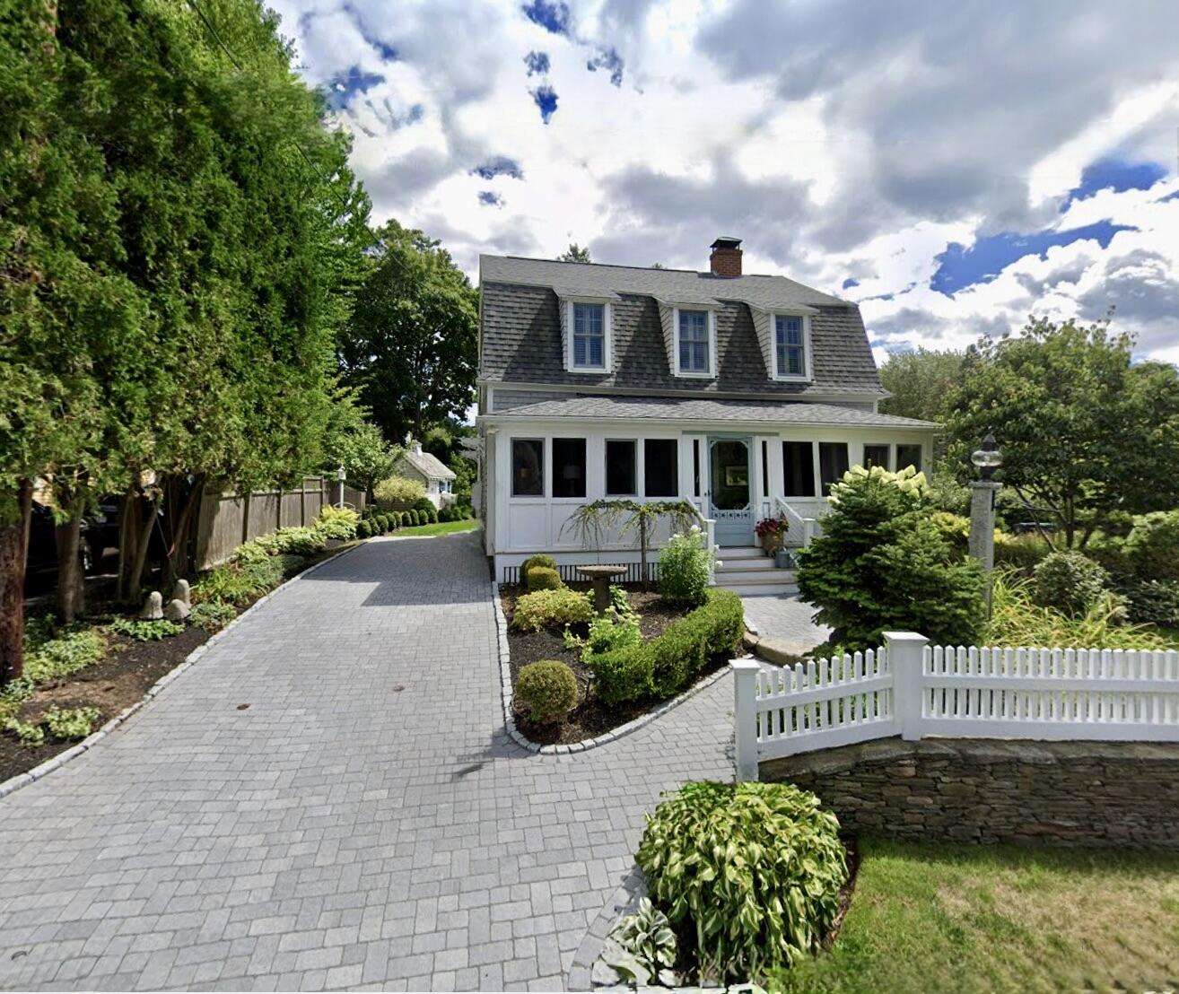 2 Wallace Street Property Photo