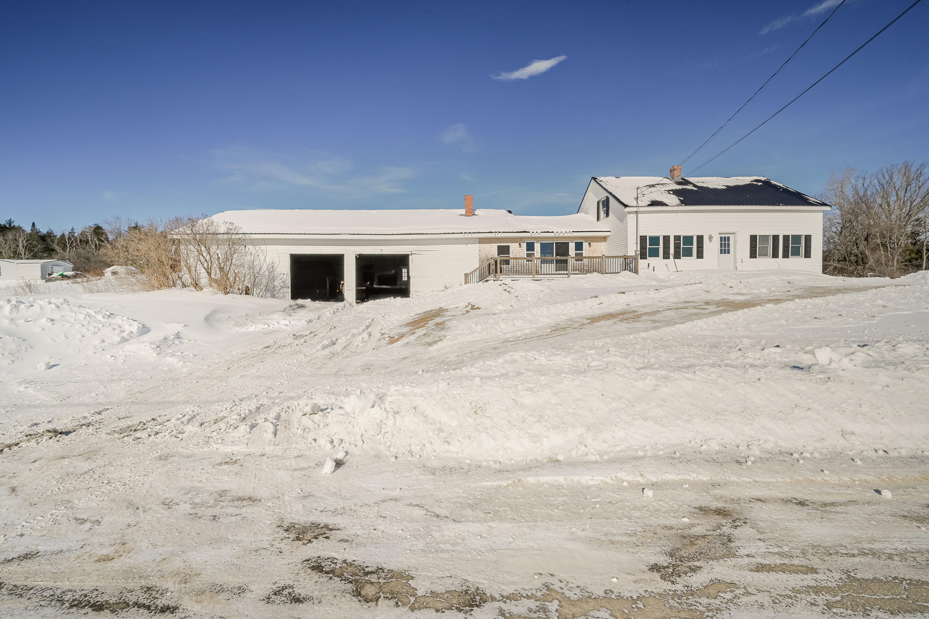 93 Pond Road Property Photo