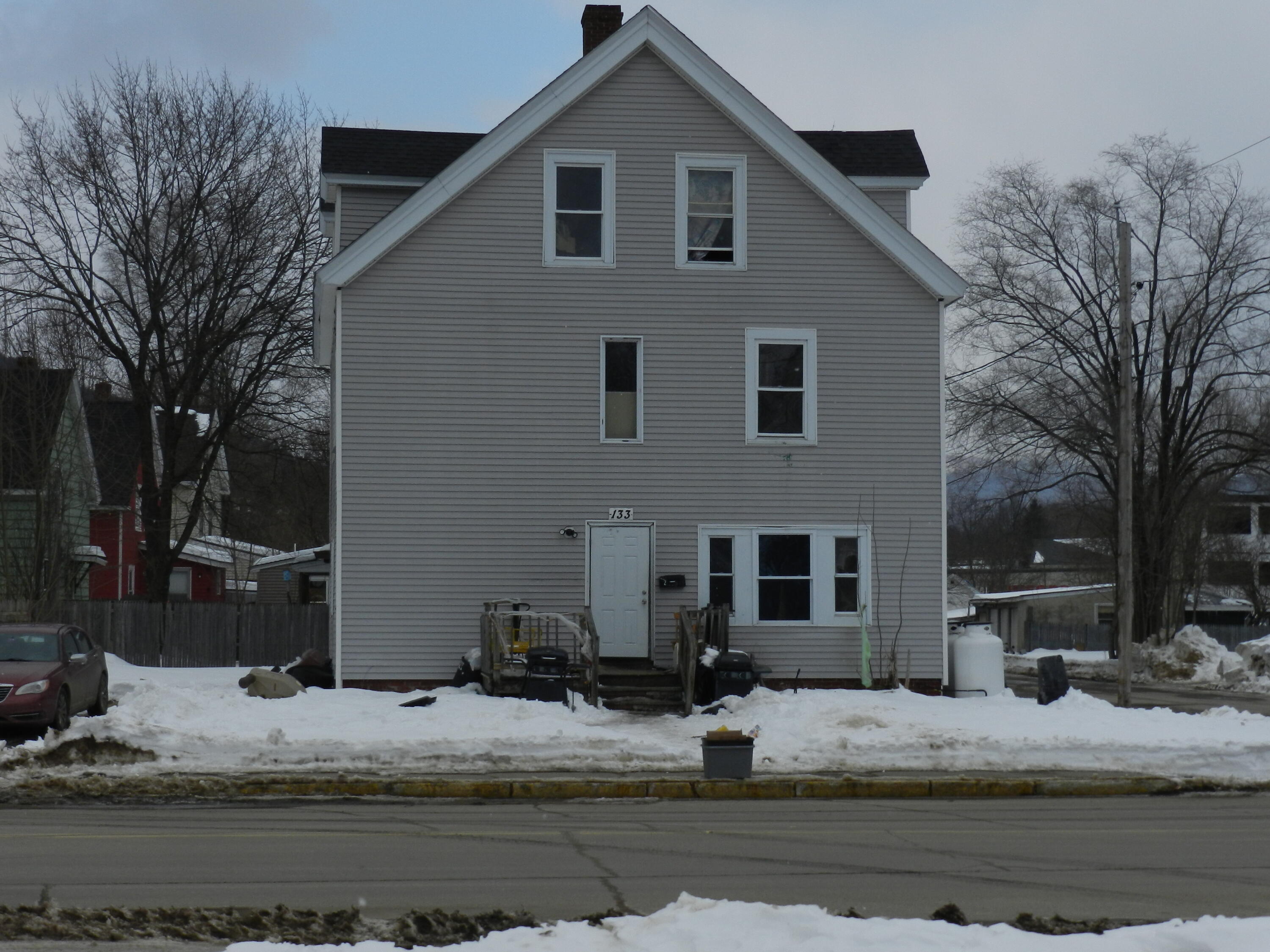 133 Rumford Avenue Property Photo