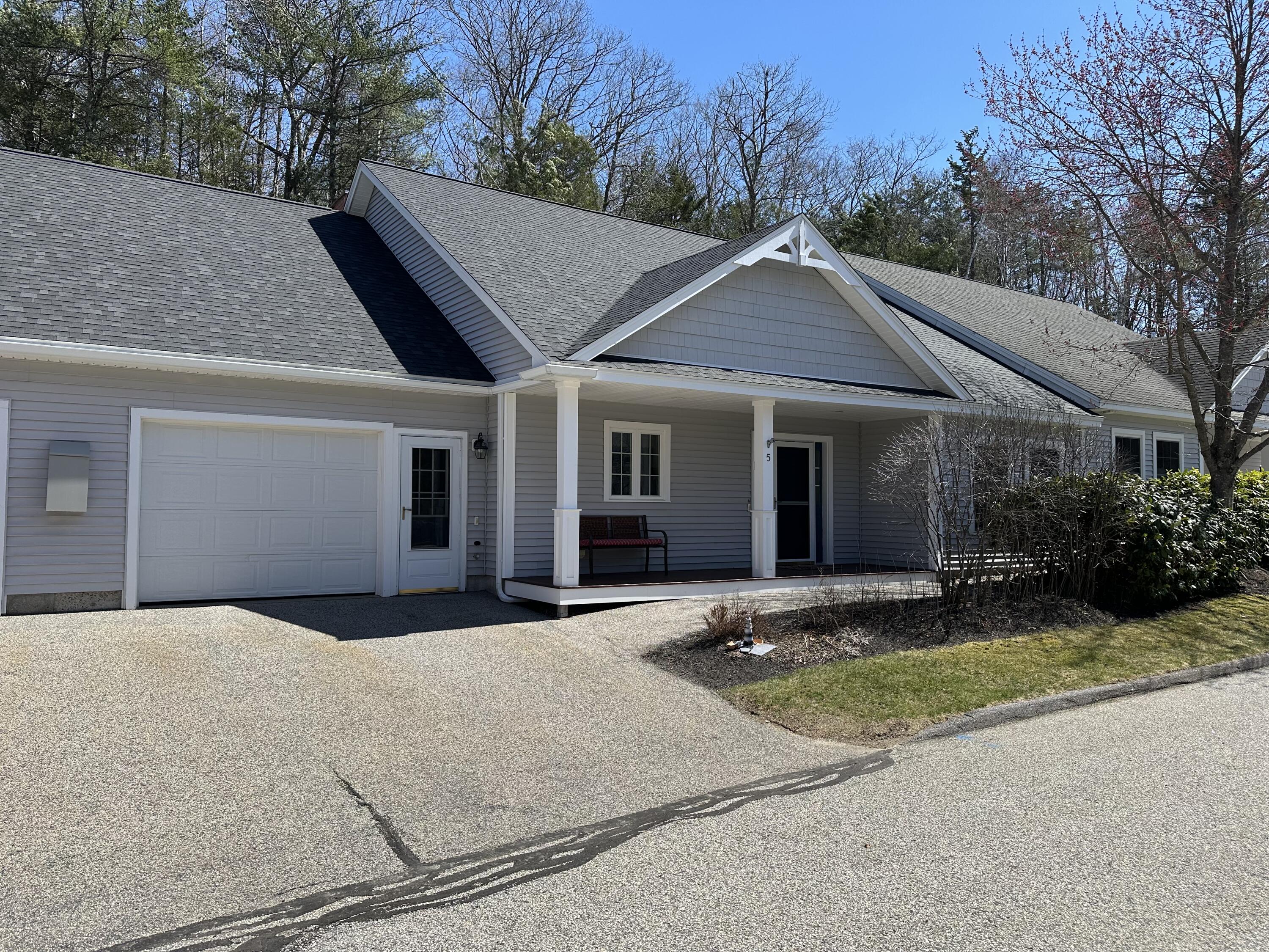 5 York Ledge Drive Property Photo