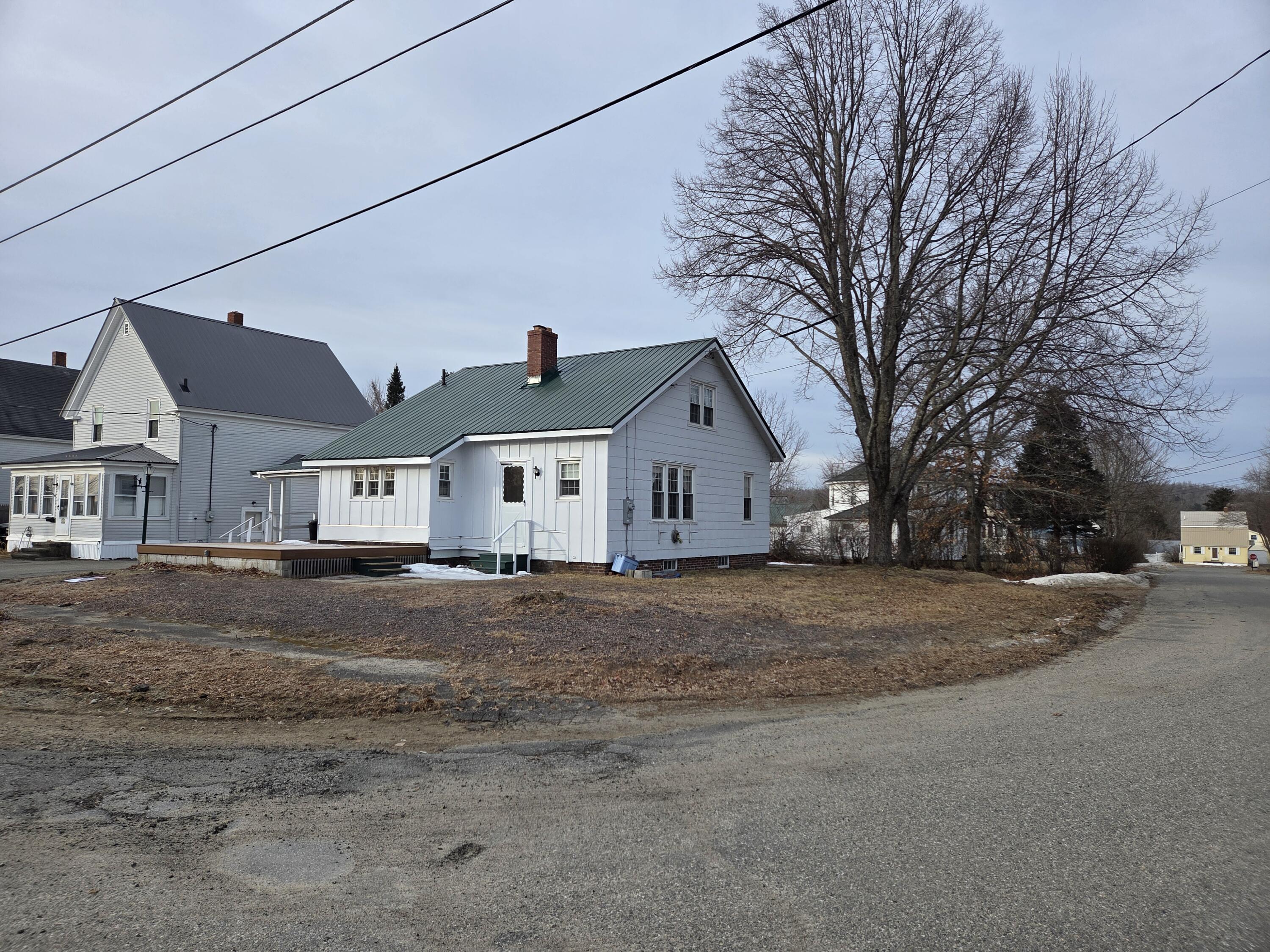 90 East Terrace Property Photo