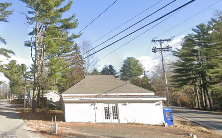 808 Sebago Road Property Photo