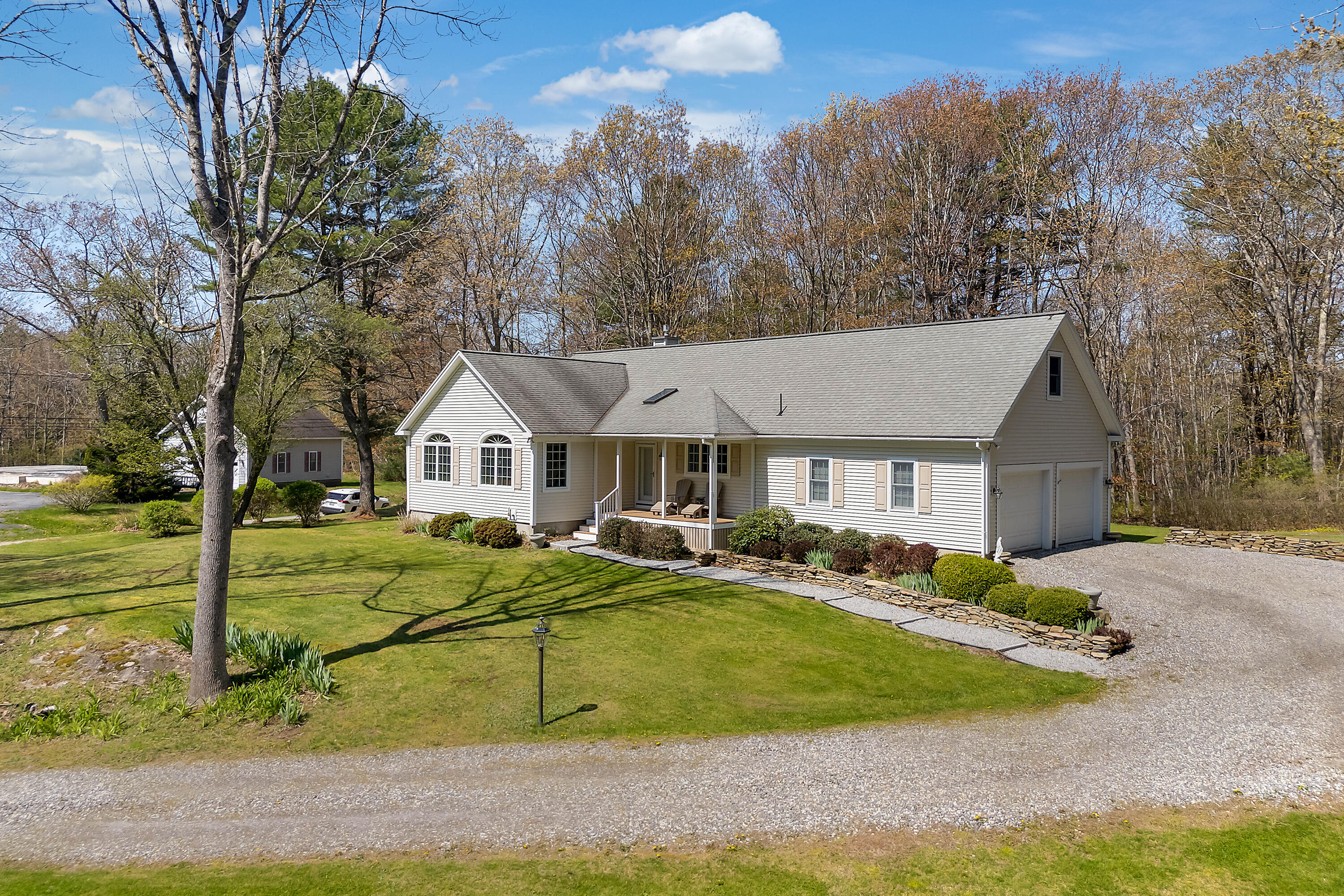 23 Sunny Acres Lane Property Photo