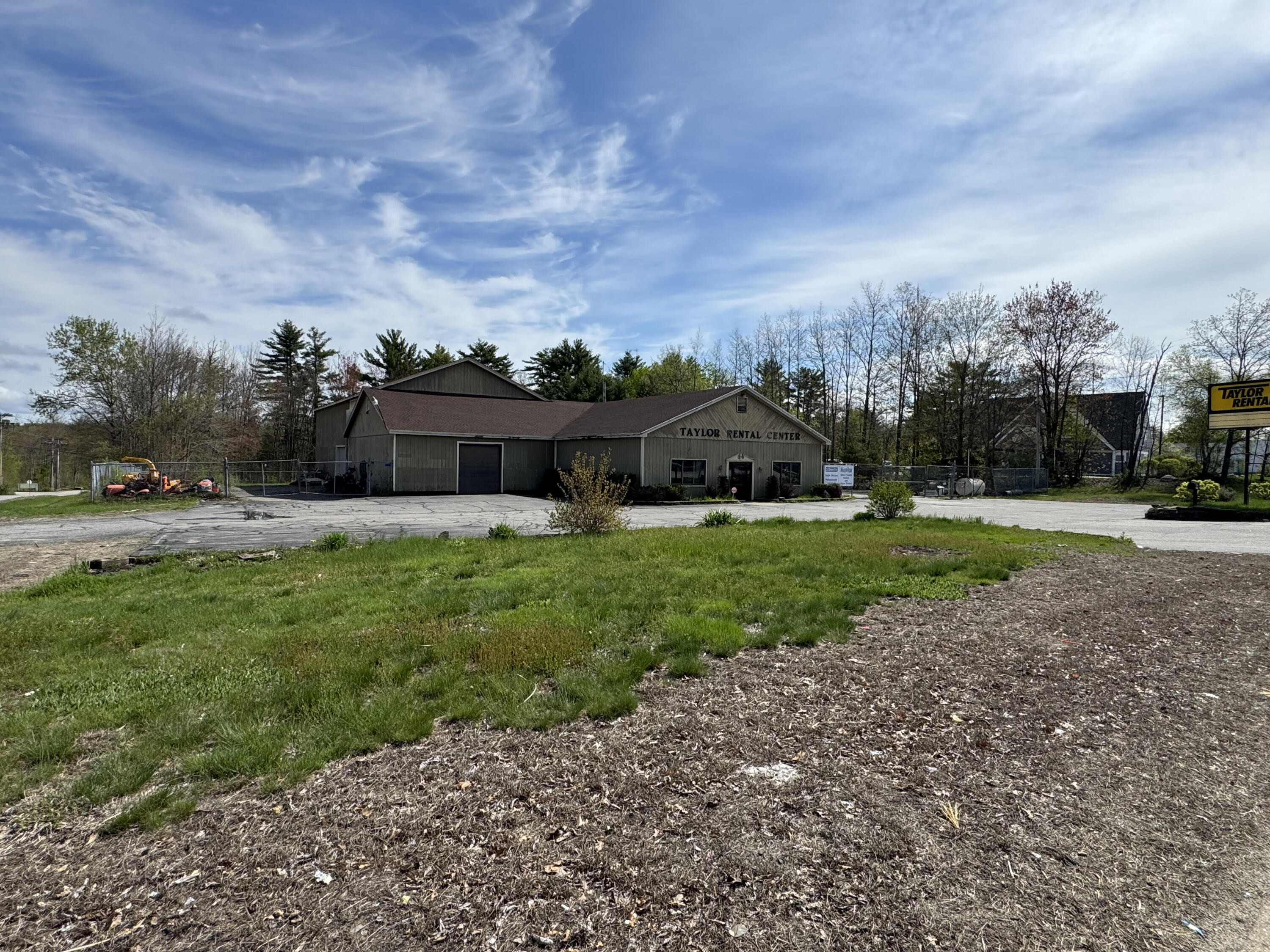 1306 Main Street Property Photo 3