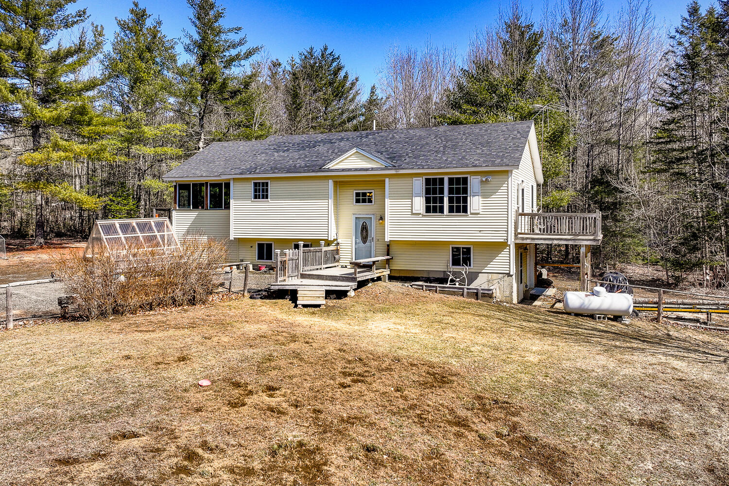 691 Stetson Road Property Image