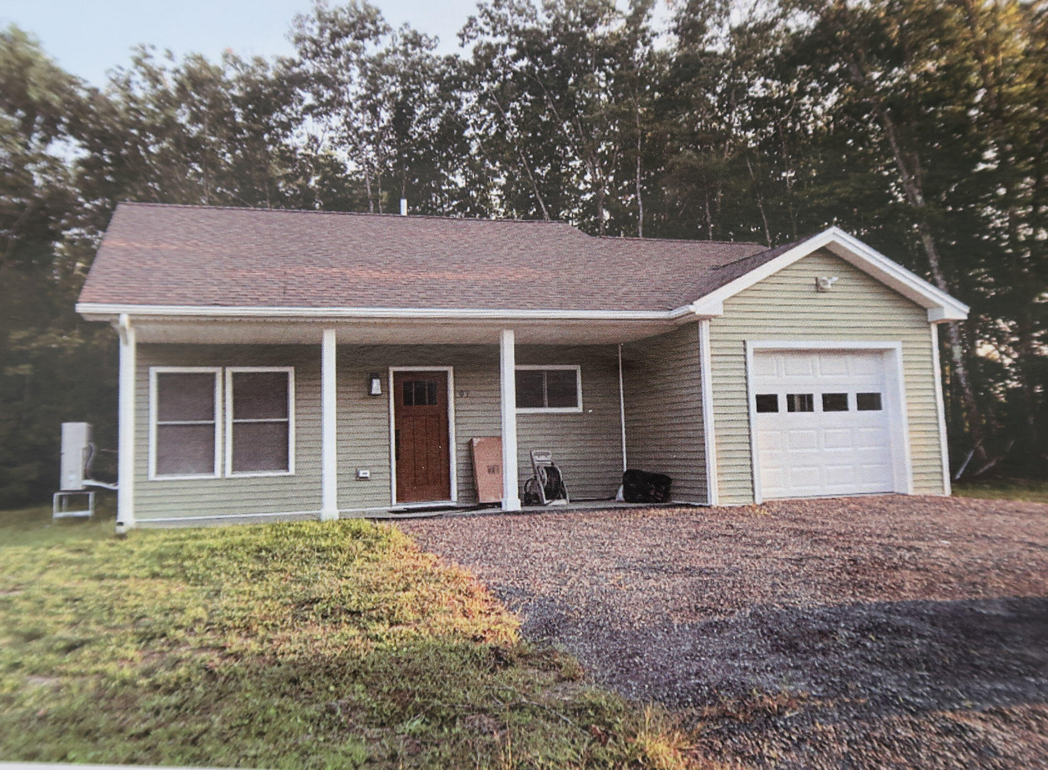 2 Meadow Drive Property Photo