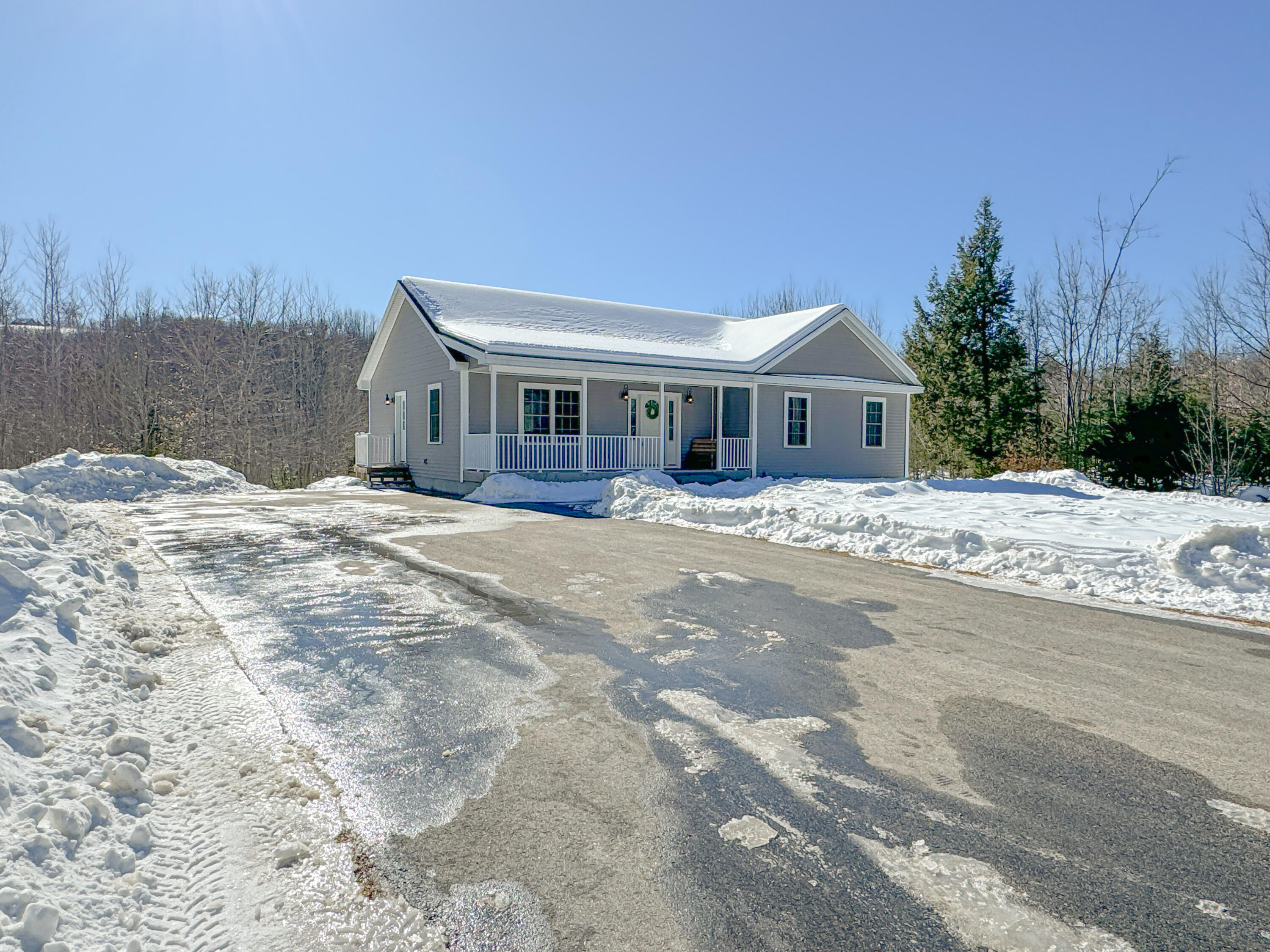 33 Dora Lane Property Photo