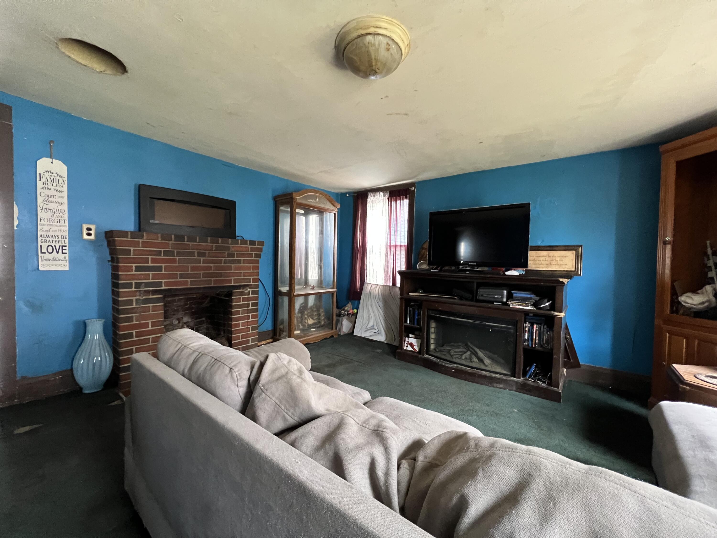 102 Beechwood Street Property Photo 17