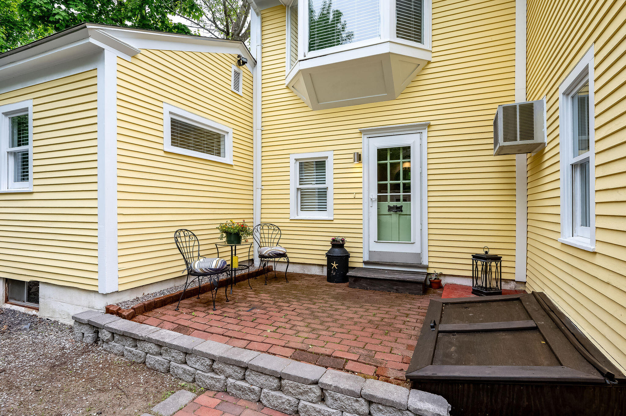 281 York Street Property Photo 4
