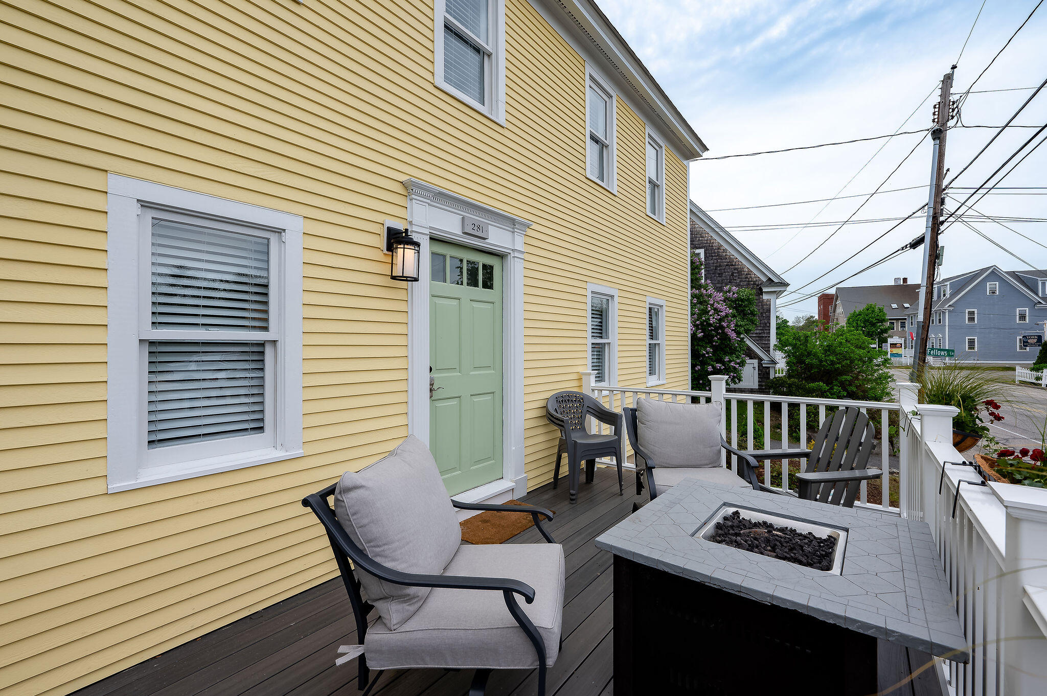 281 York Street Property Photo 5