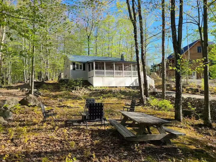Frye Island Real Estate Listings Main Image