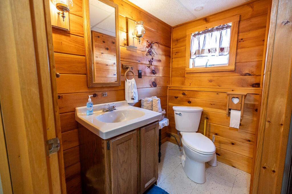 112 Ledge Road Property Photo 9