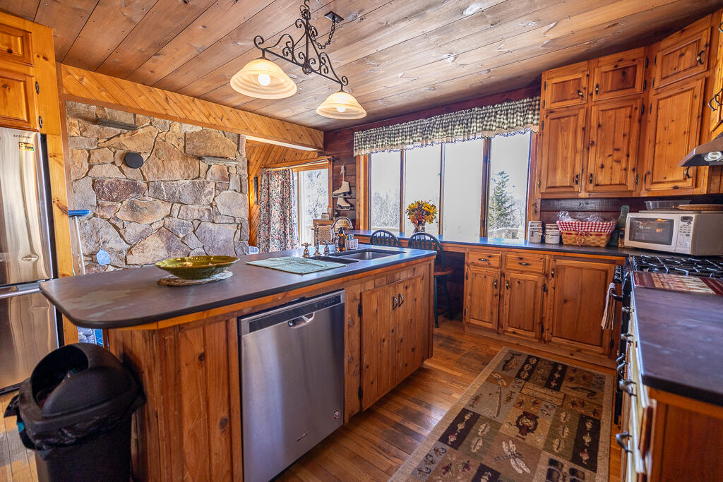 112 Ledge Road Property Photo 18