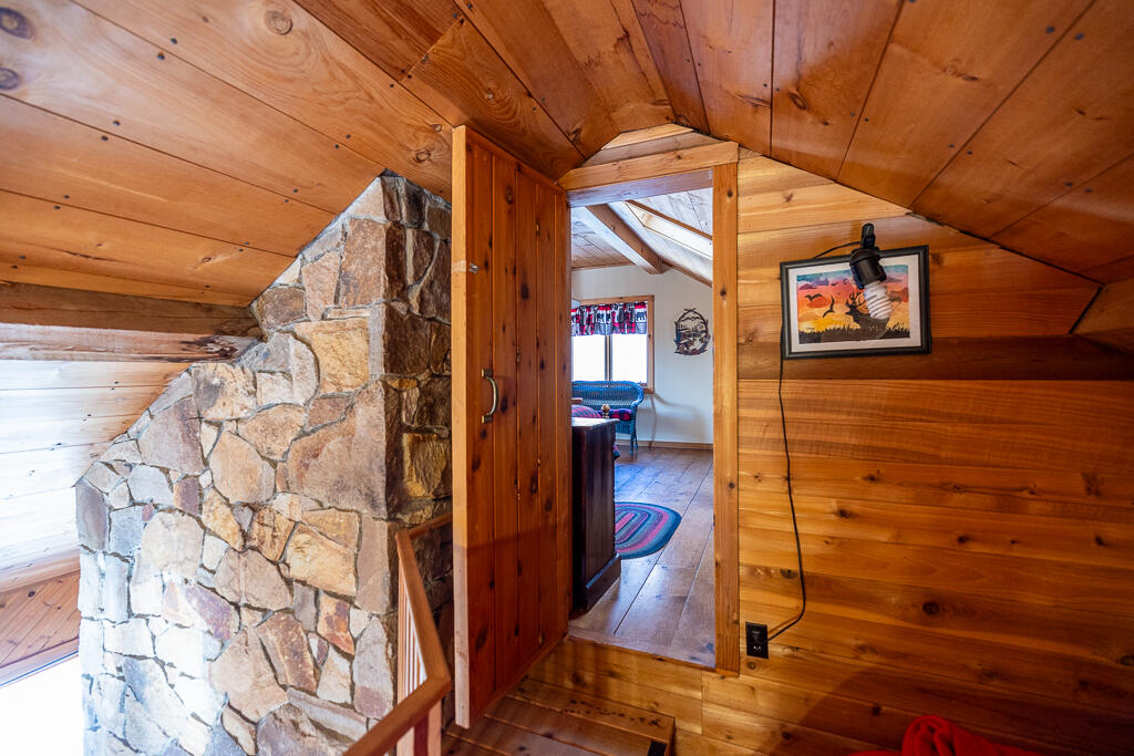 112 Ledge Road Property Photo 43