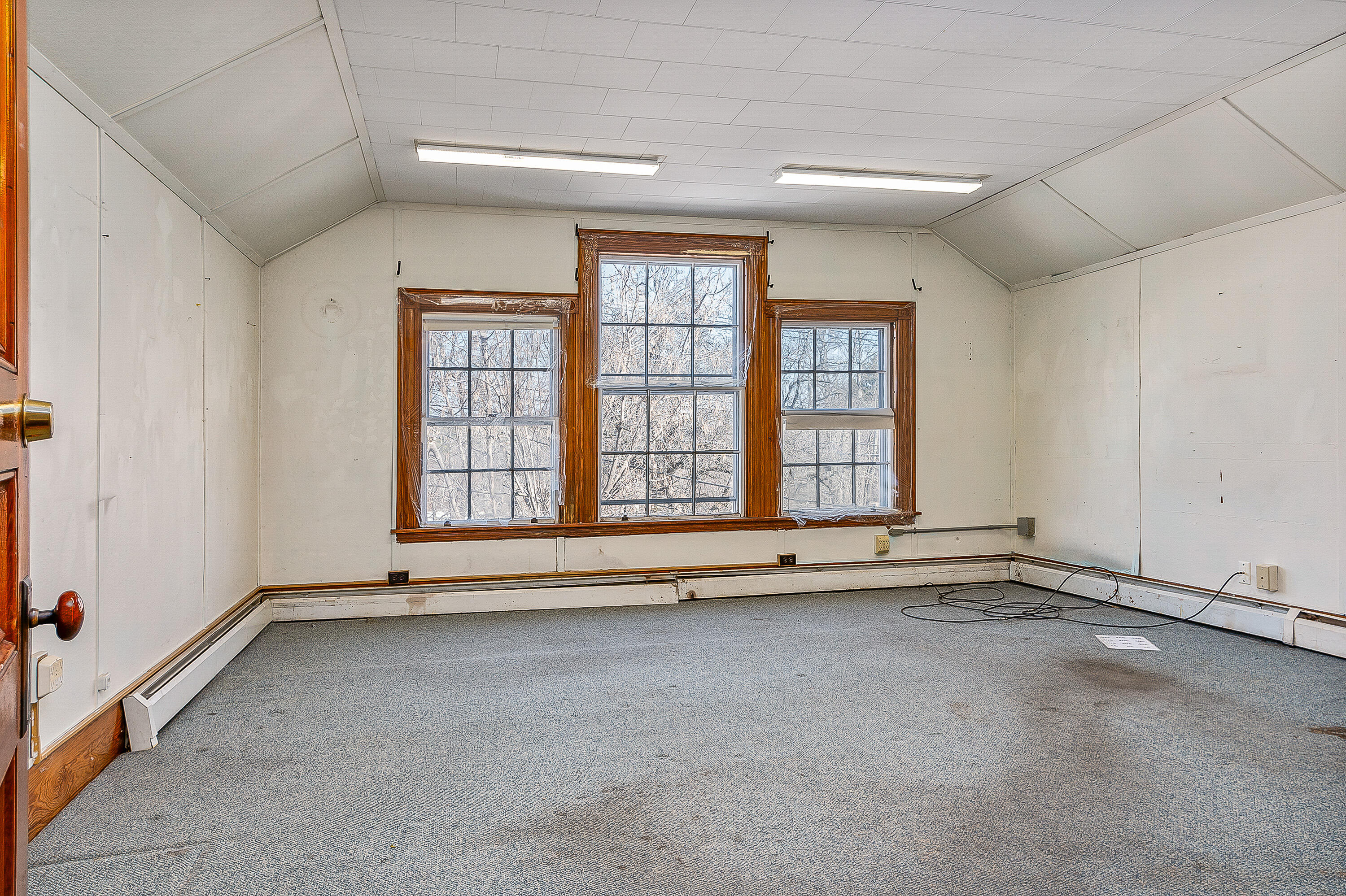 27 Ossipee Trail E Property Photo 43