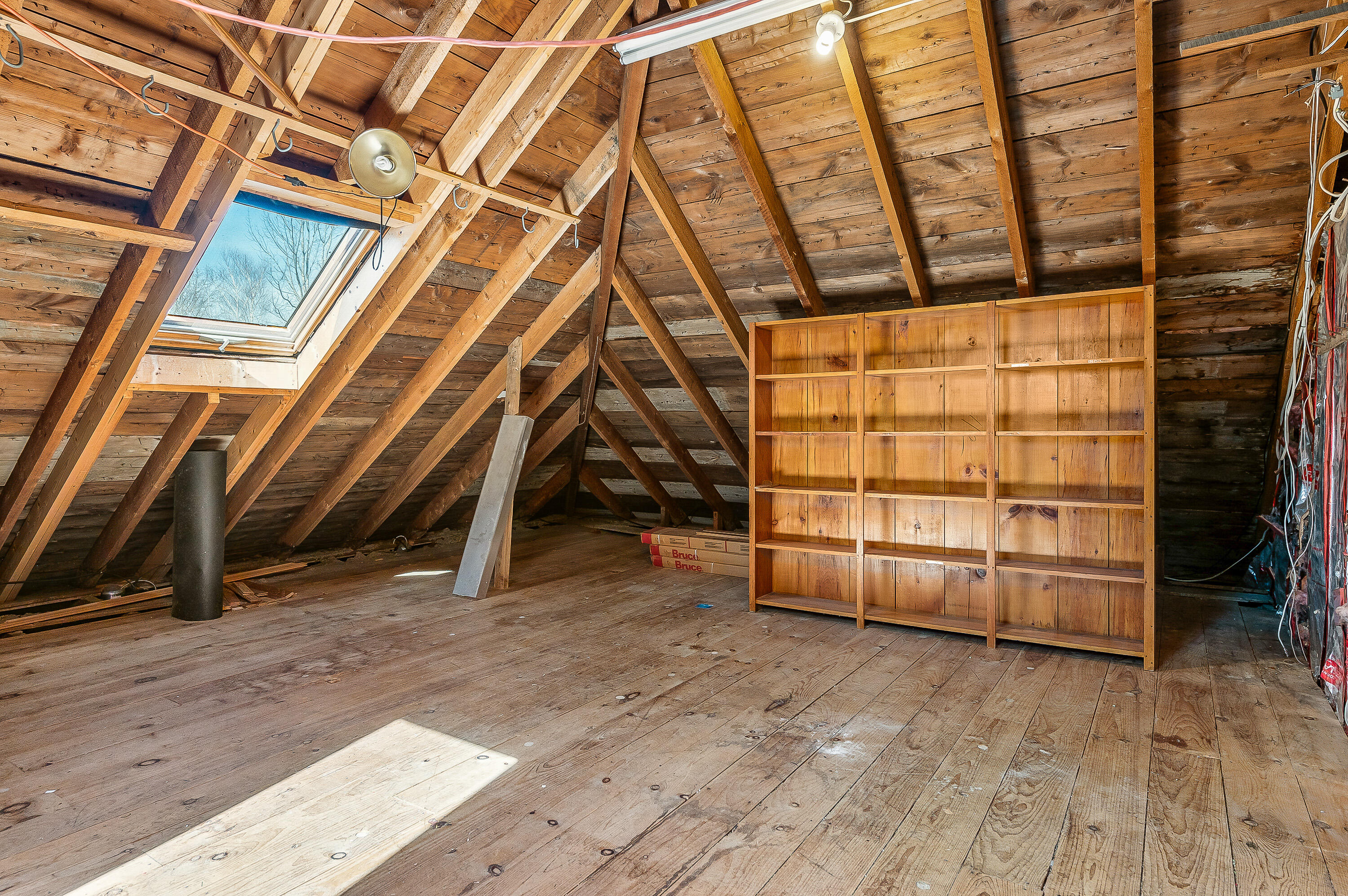 27 Ossipee Trail E Property Photo 45