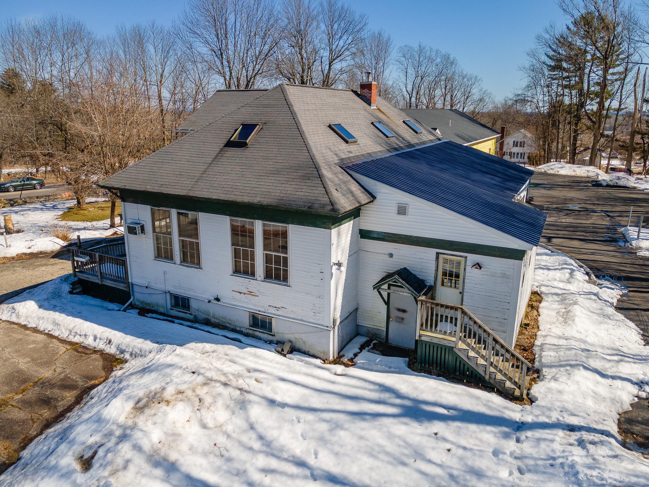 27 Ossipee Trail E Property Photo 67