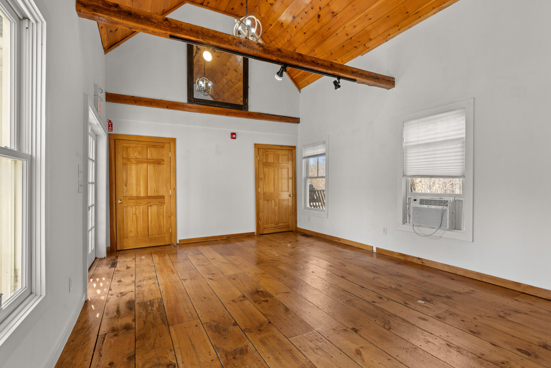 1300 Us Route 1 Property Photo 39