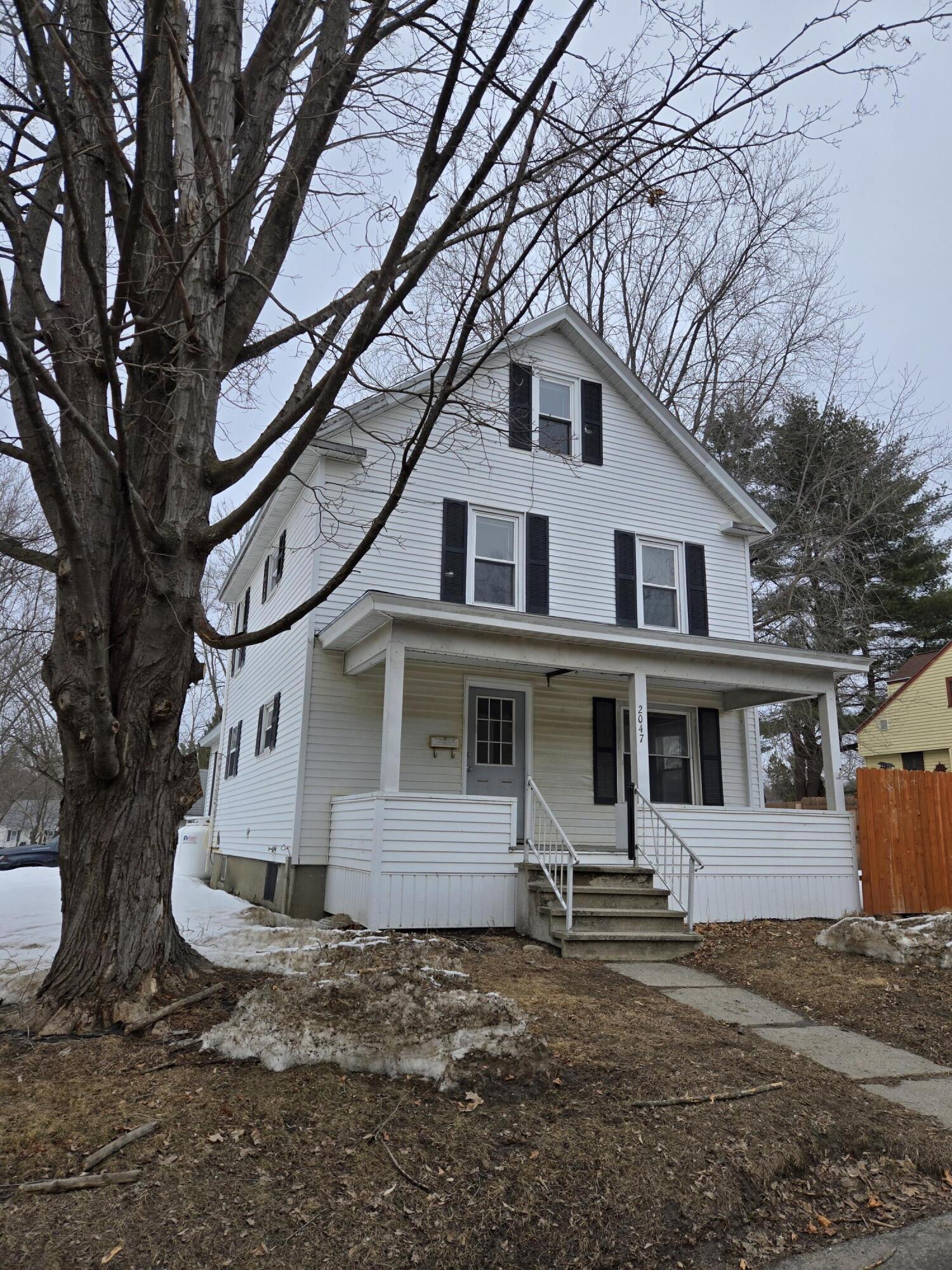 2047 N Belfast Avenue Property Photo