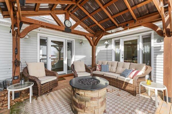 140 Deep Cove Road Property Photo 17