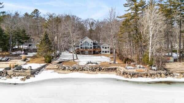 140 Deep Cove Road Property Photo 51