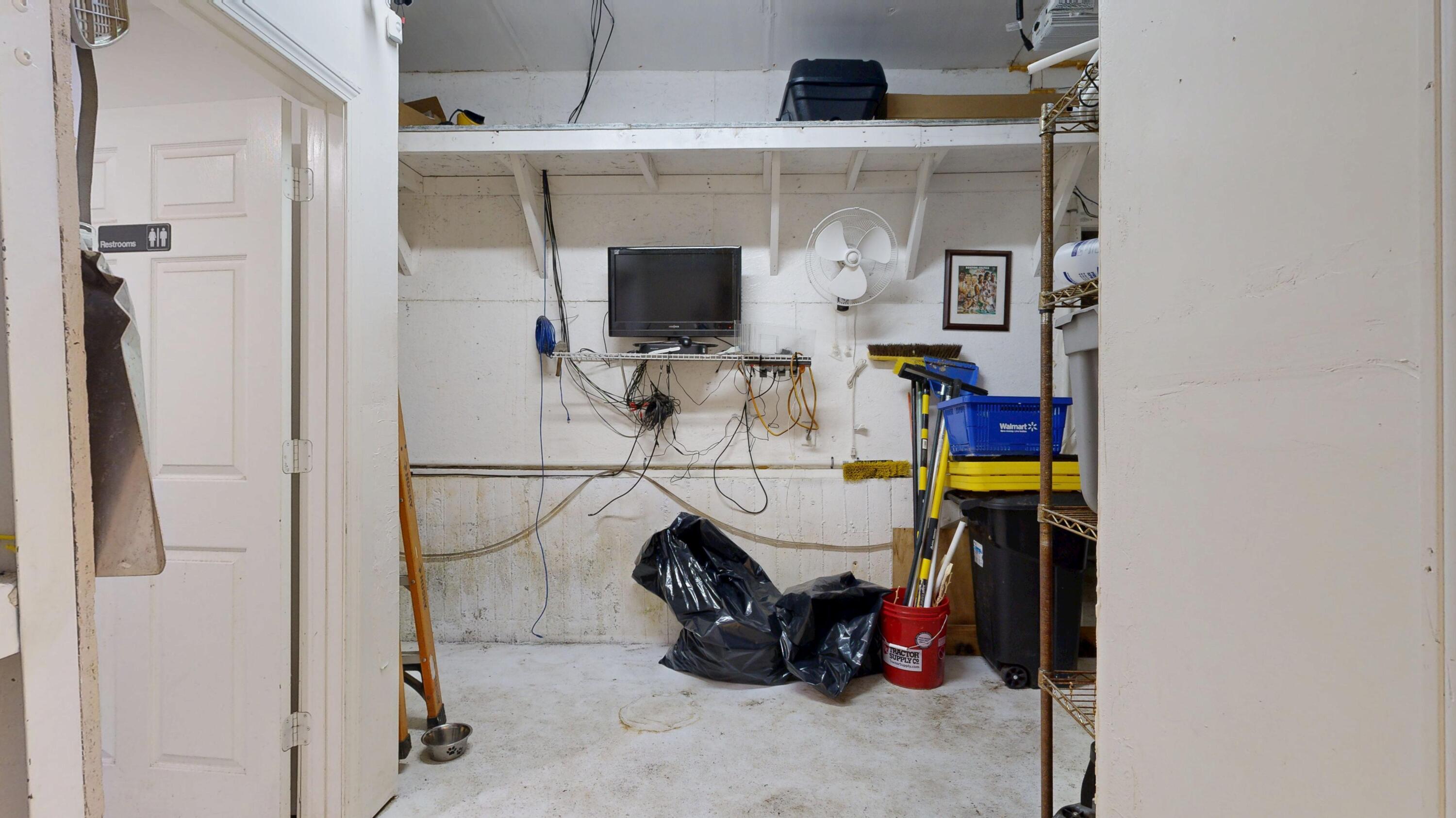 1118 Sabattus Street Property Photo 9