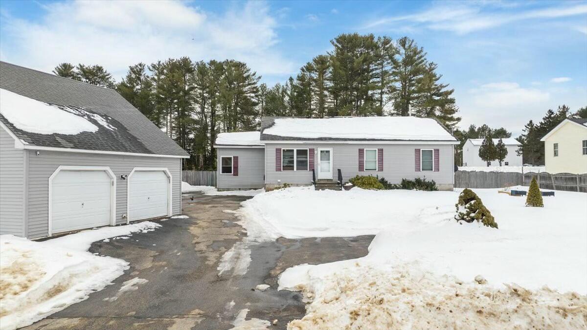 9 Morse Brook Drive Property Photo