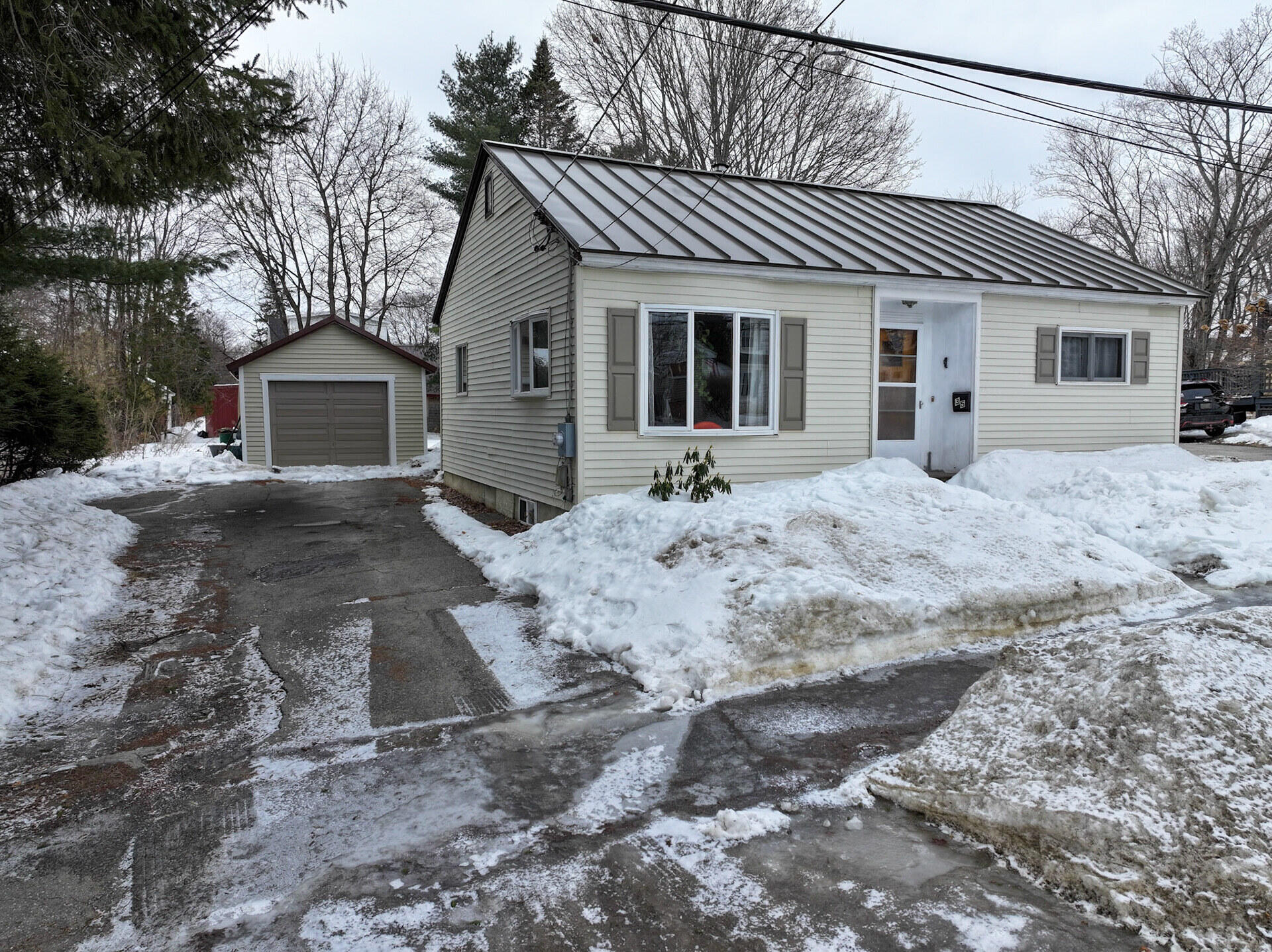 35 Harlow Street Property Photo