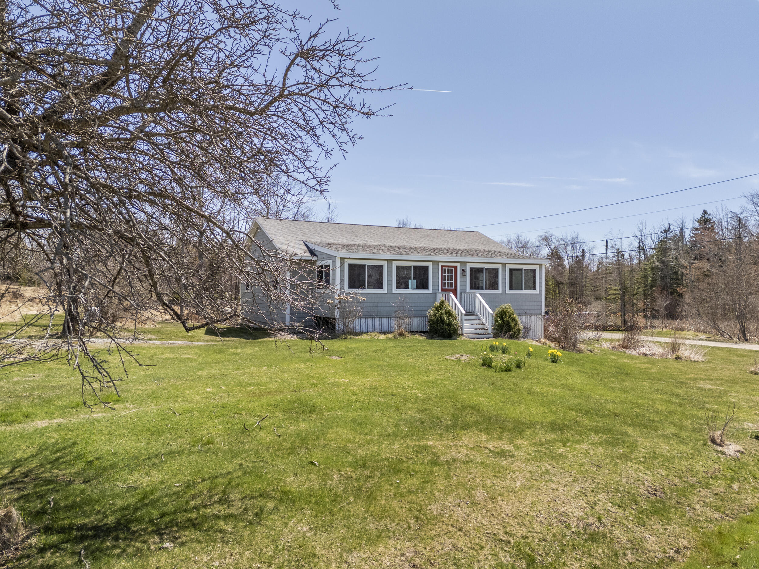 Long Island Real Estate Listings Main Image