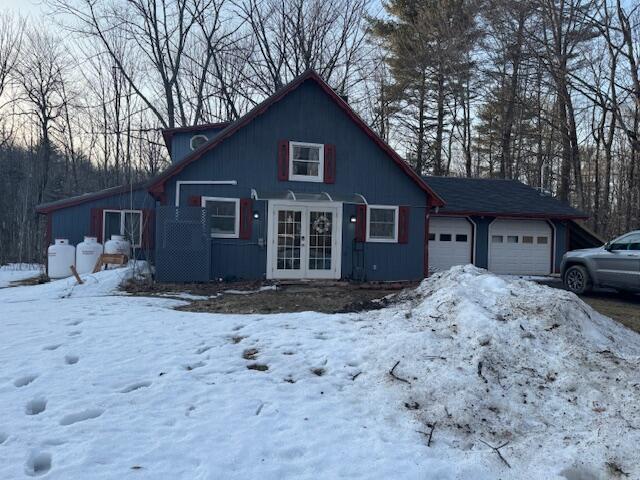 325 Middle Road Property Photo