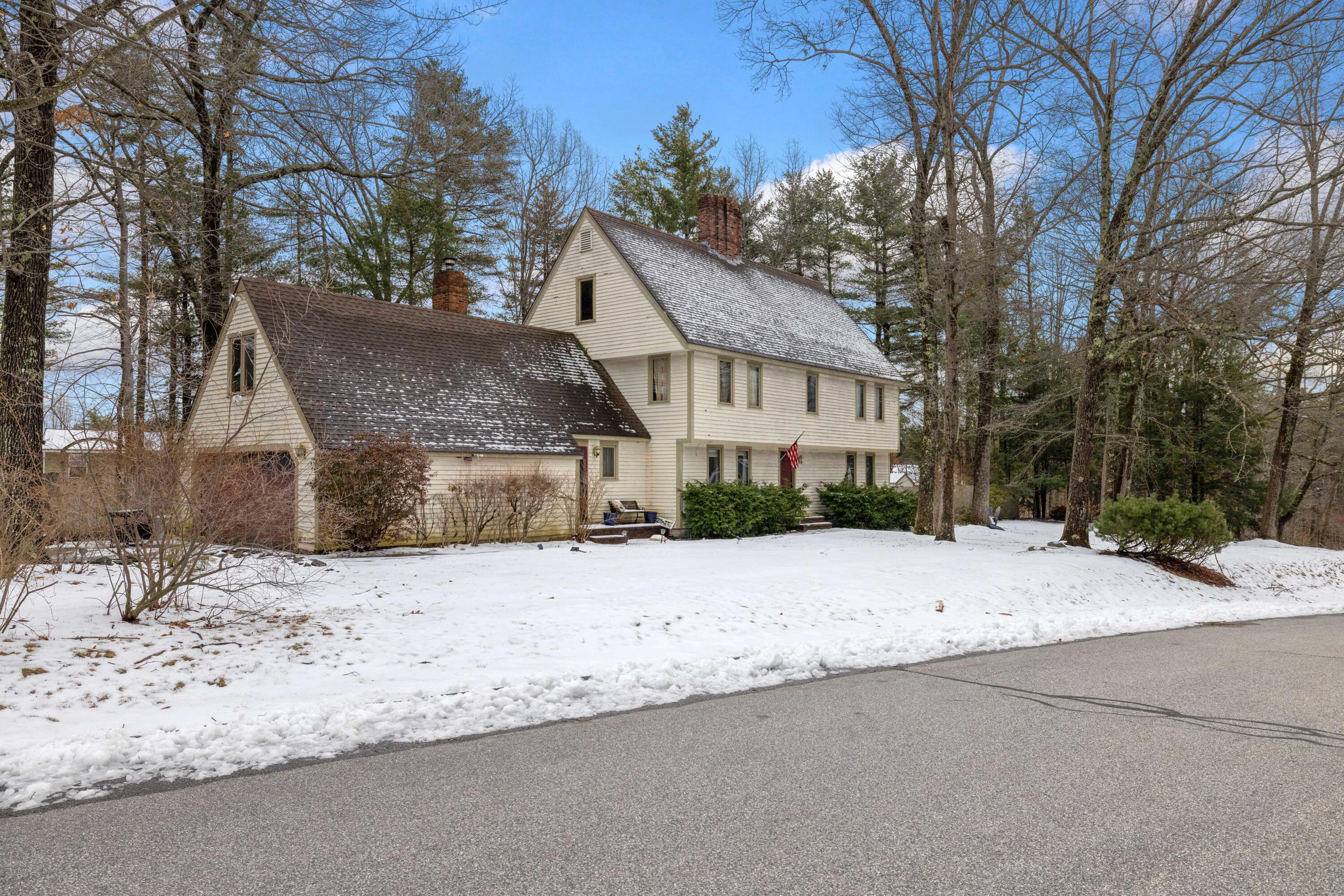 16 Andrew Avenue Property Photo