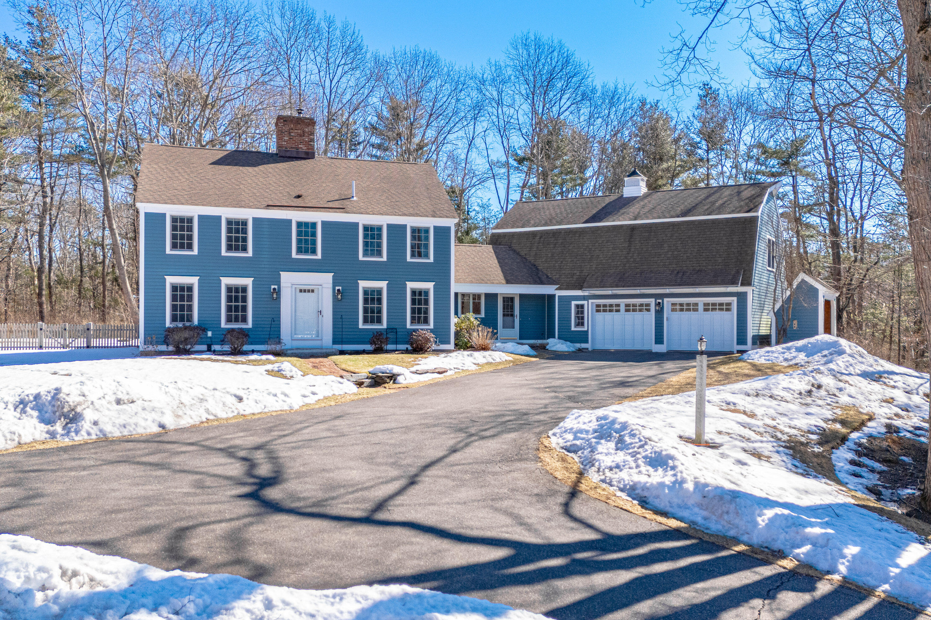 3 Fox Hill Road Property Photo