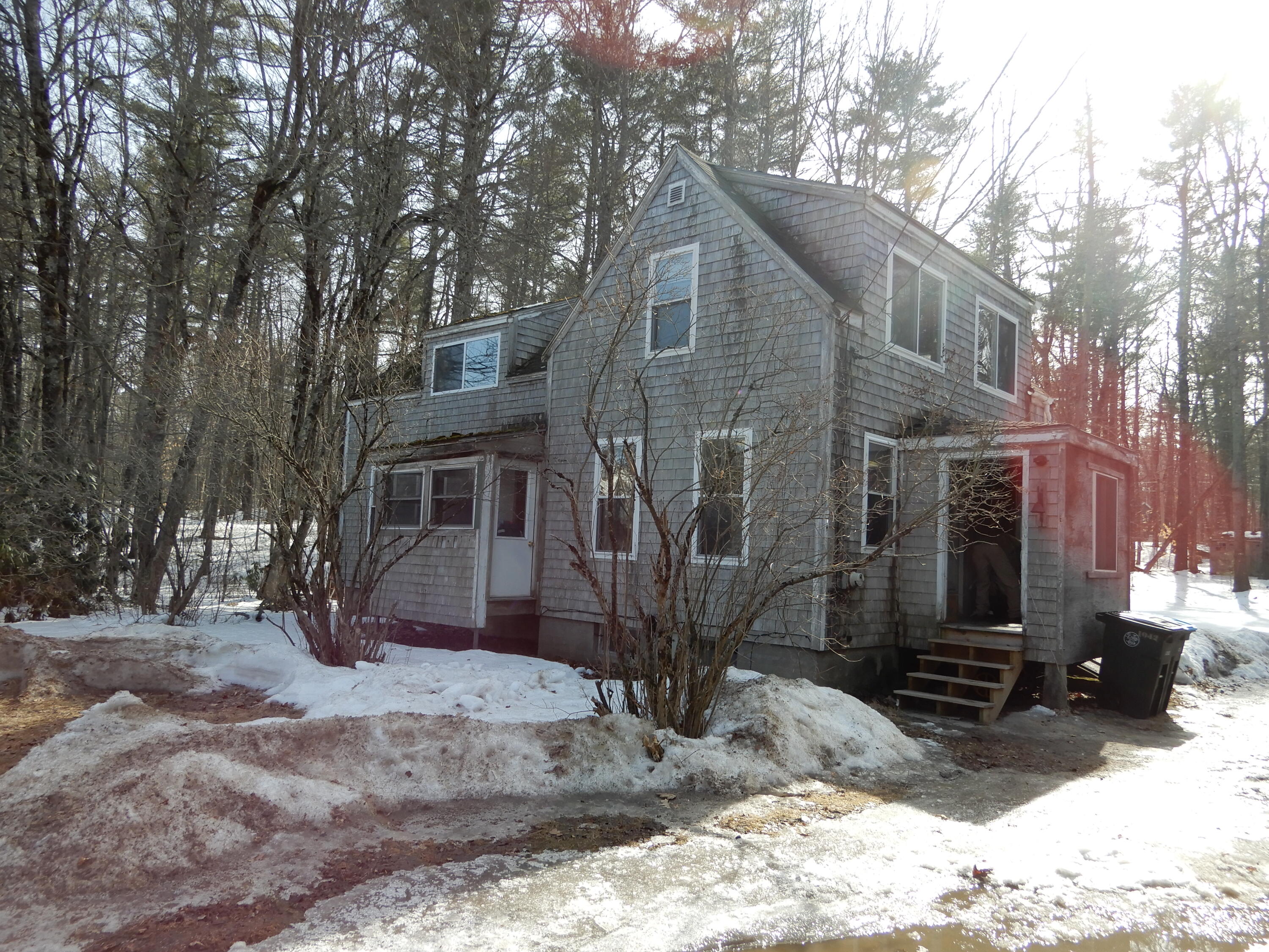 1042 Roosevelt Trail Property Photo